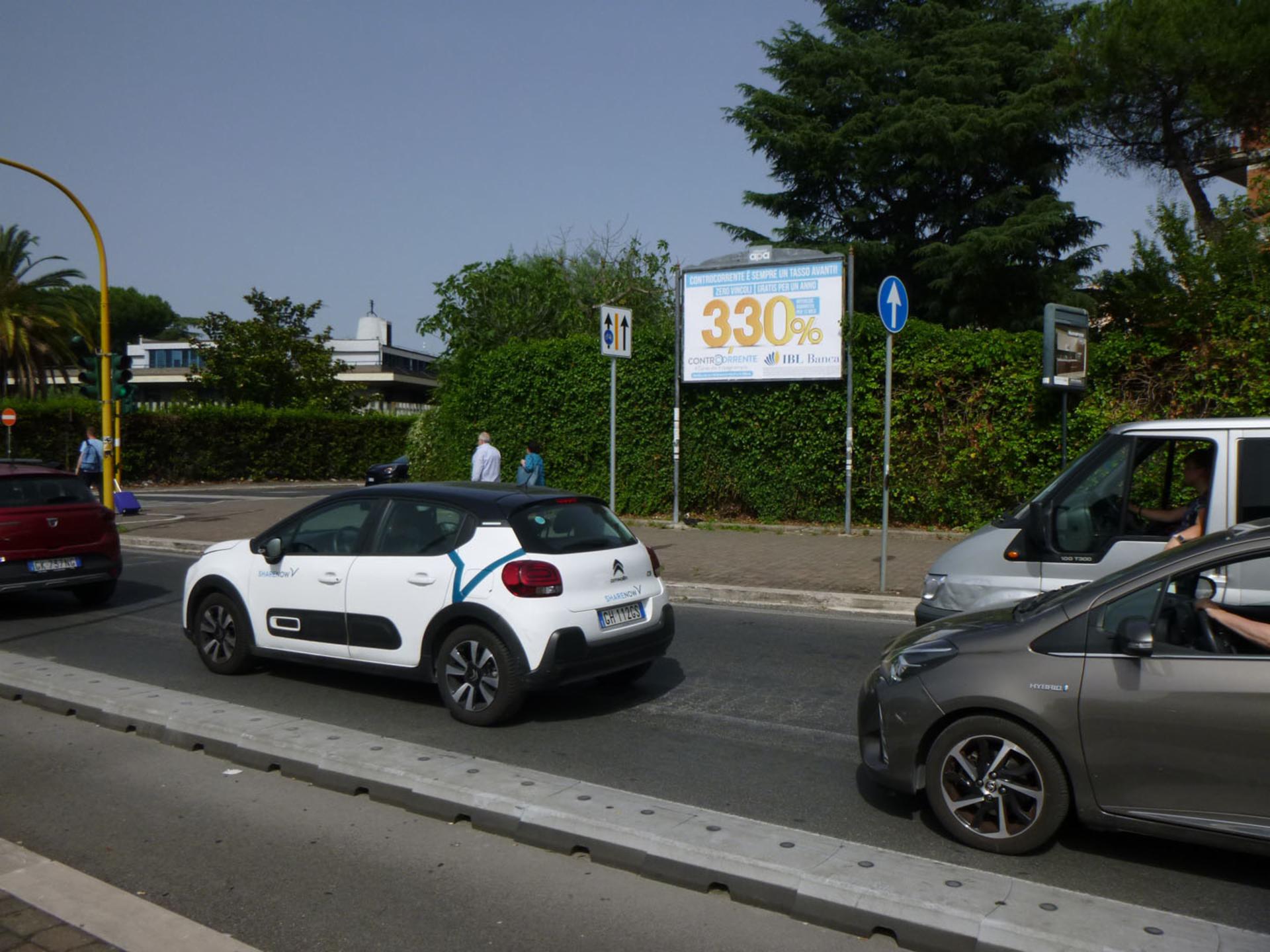 Impianto POSTER a Roma, in zona Intimo Calze Riparazioni di sartoria