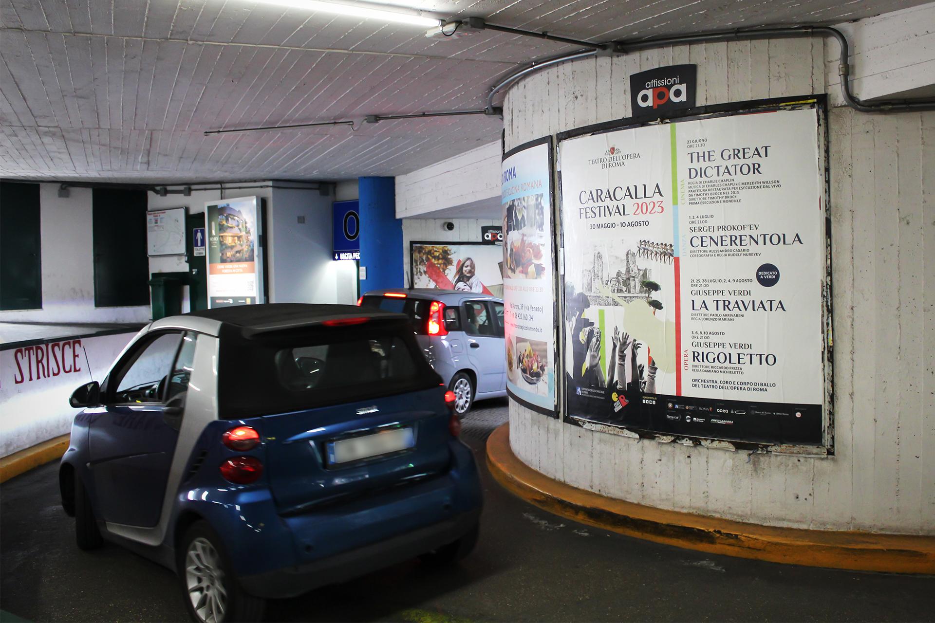 Impianto a VIA LUDOVISI 60 - int. Parking Ludovisi (Entrata)  Roma