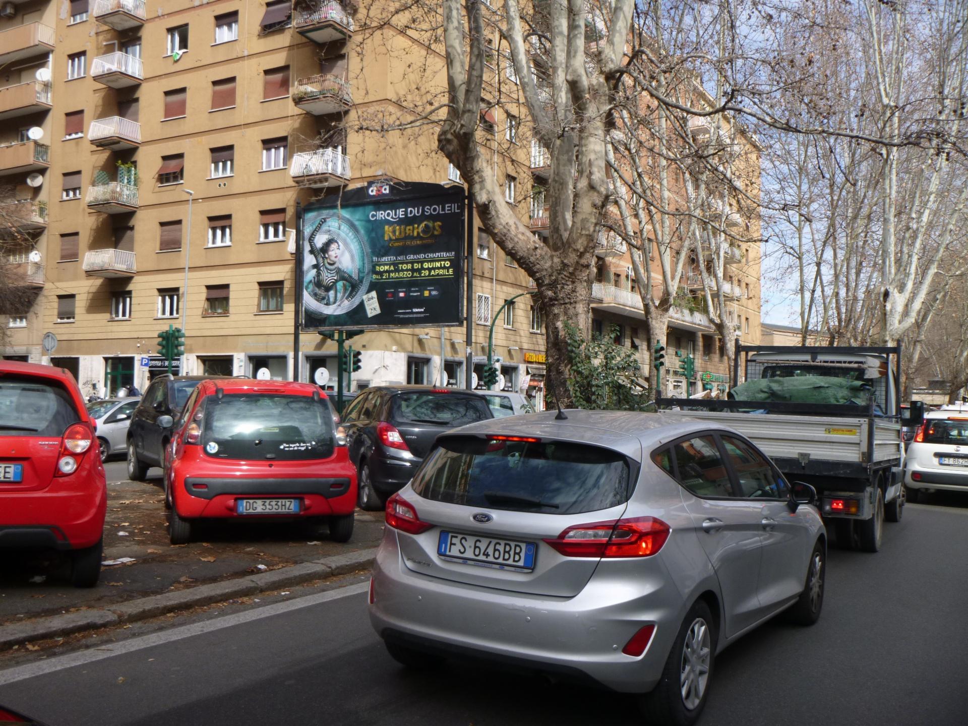 Impianto POSTER a Roma, in zona Pizza e Kebab