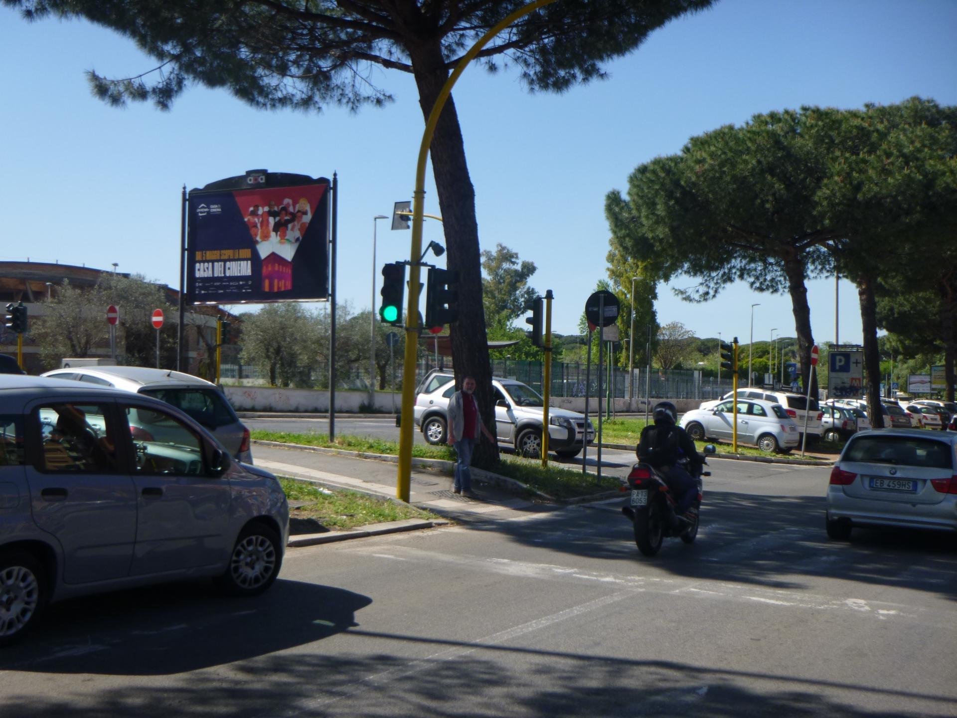 Impianto POSTER a Roma, in zona Eni Shop