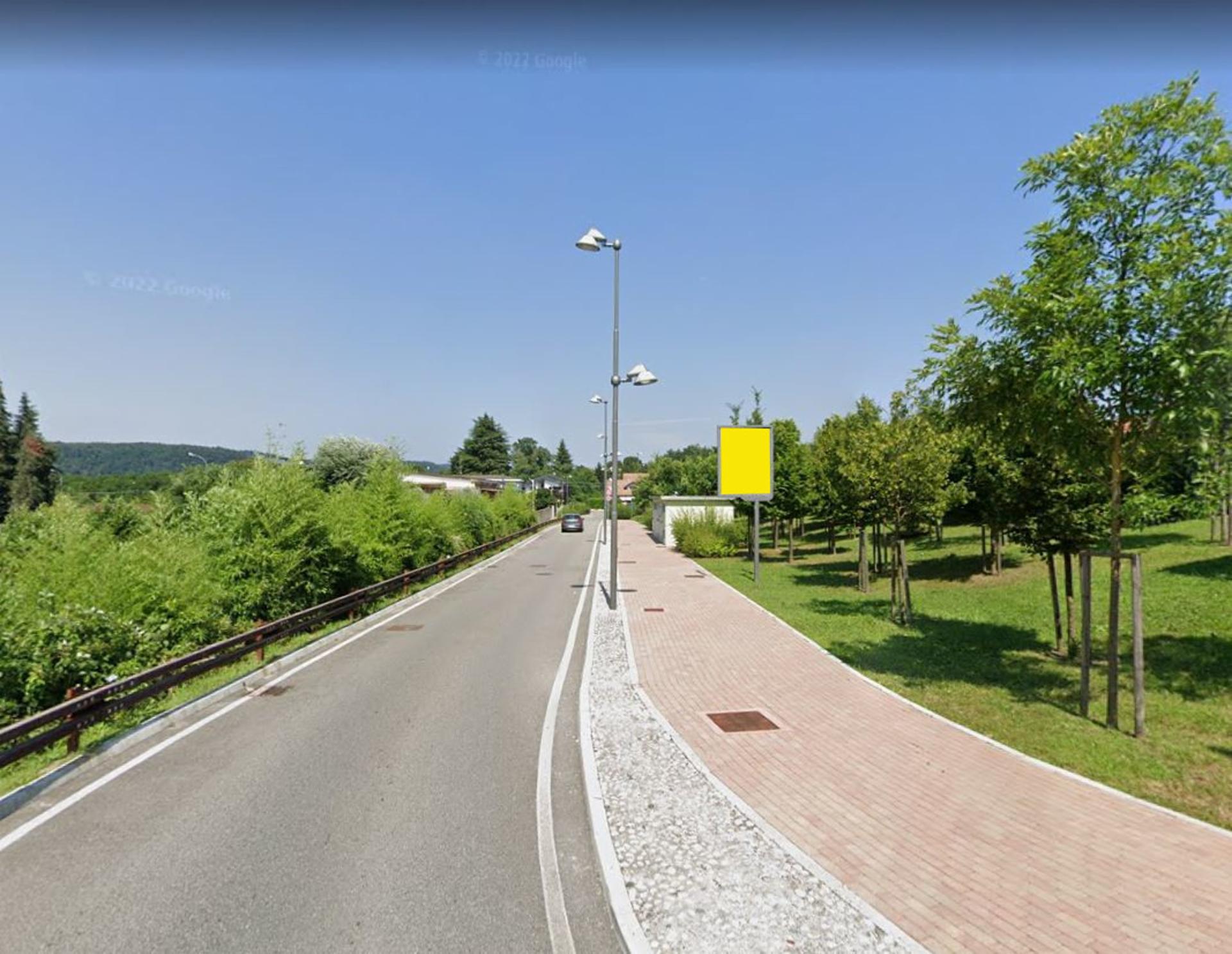 Impianto CARTELLONISTICA a Castelletto sopra Ticino, in zona Decathlon