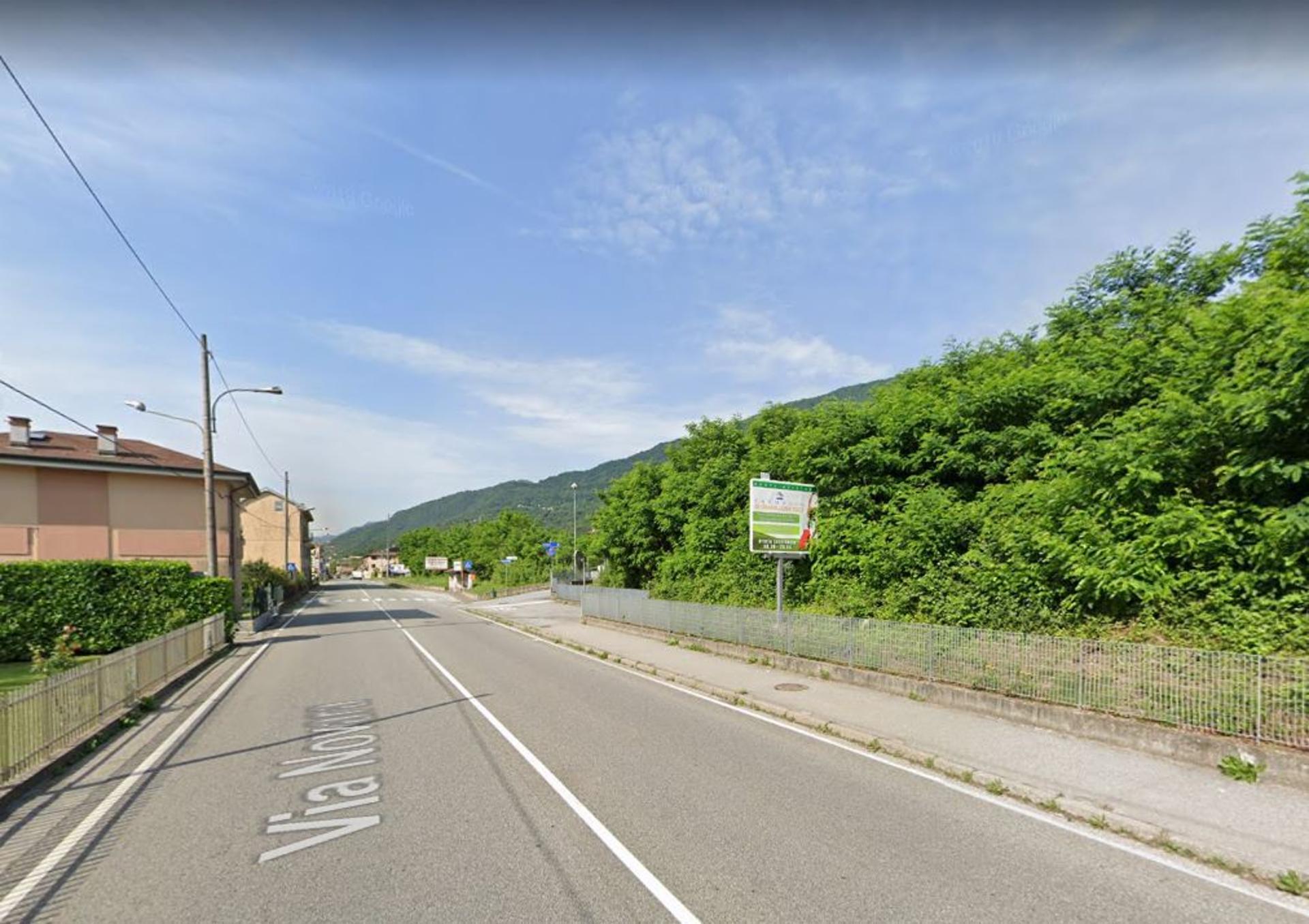 Impianto CARTELLONISTICA a Casale Corte Cerro, in zona Albergo Ristorante Cicin