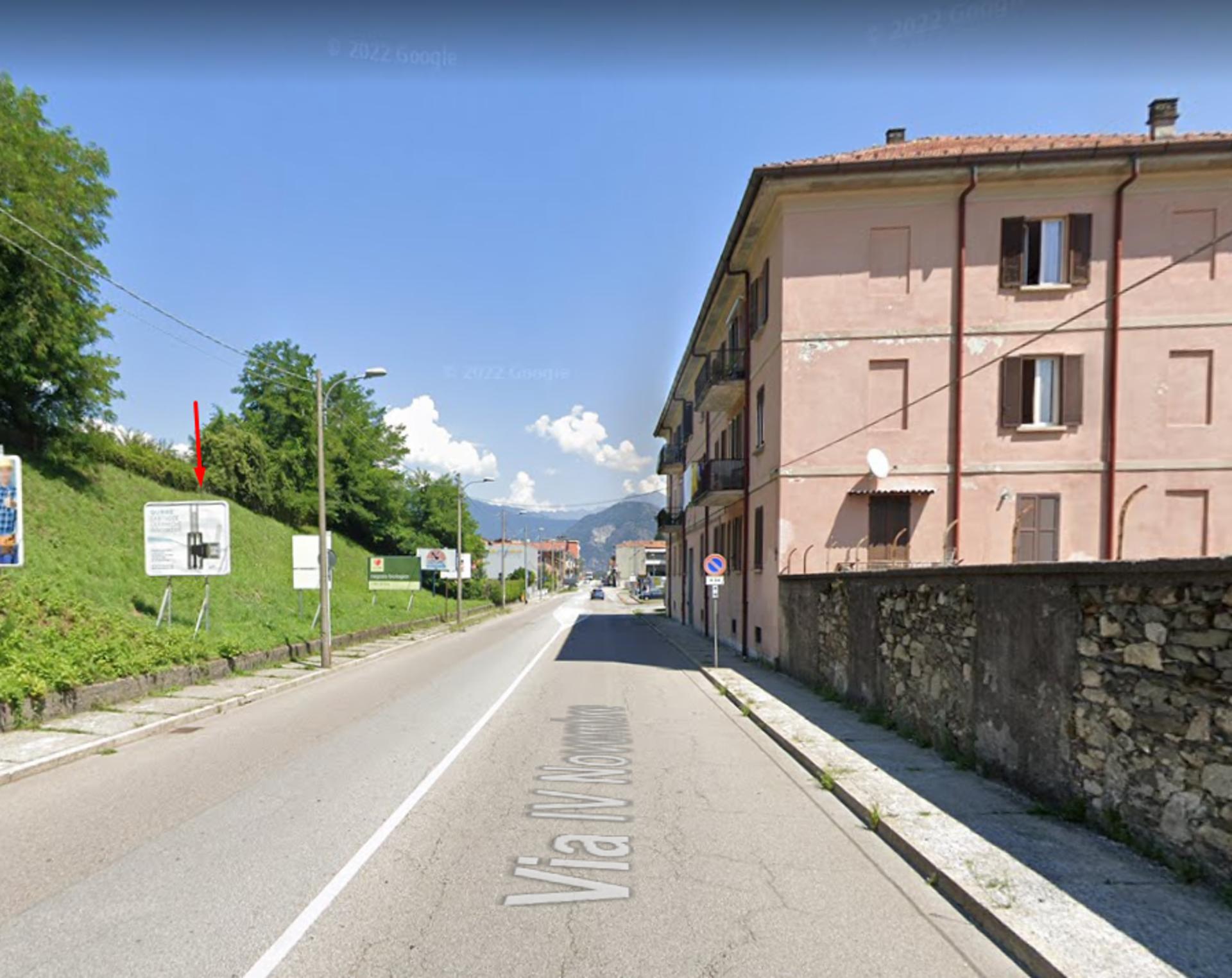 Impianto CARTELLONISTICA a Omegna, in zona Intesa Sanpaolo