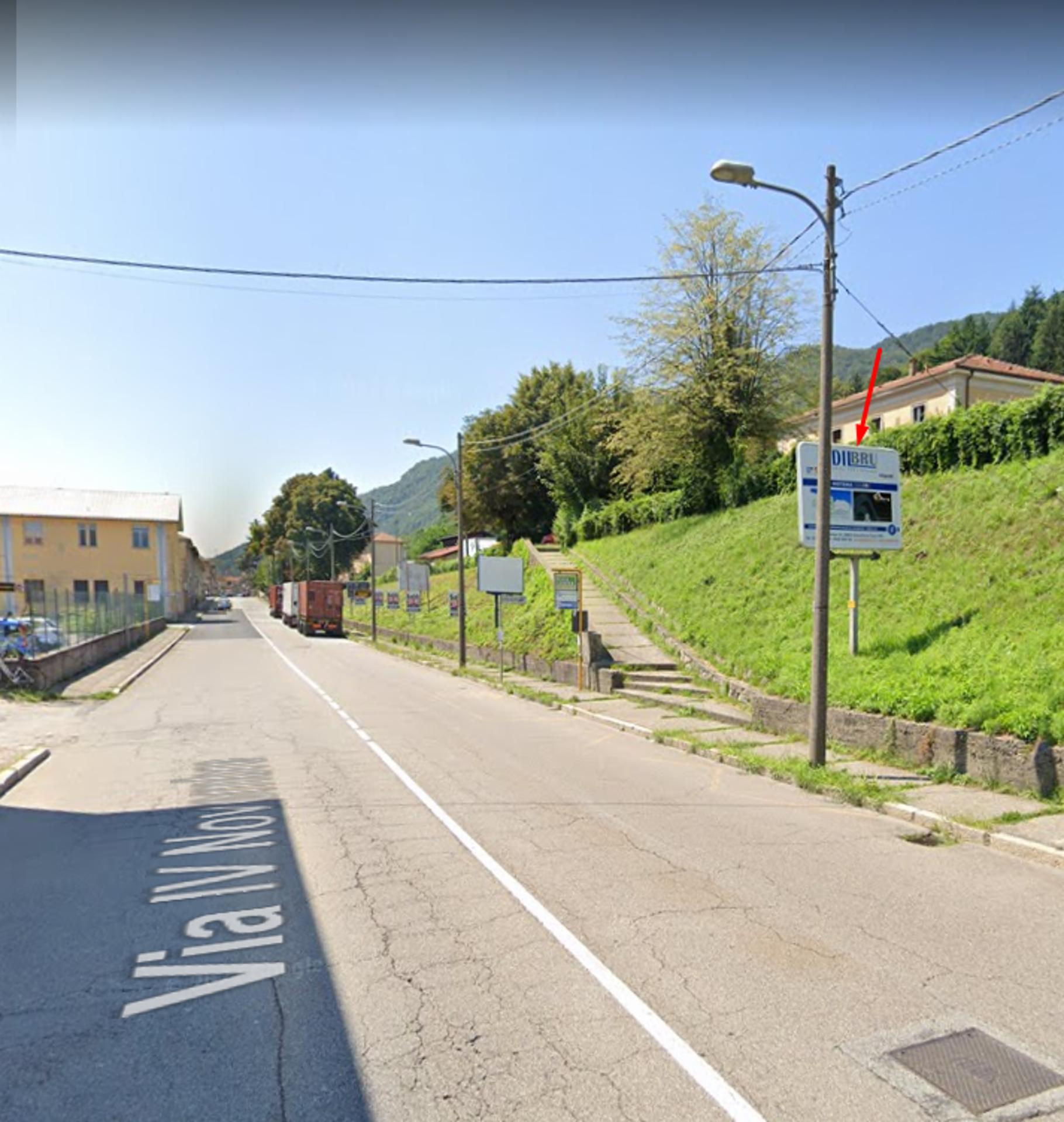Impianto CARTELLONISTICA a Omegna, in zona Intesa Sanpaolo