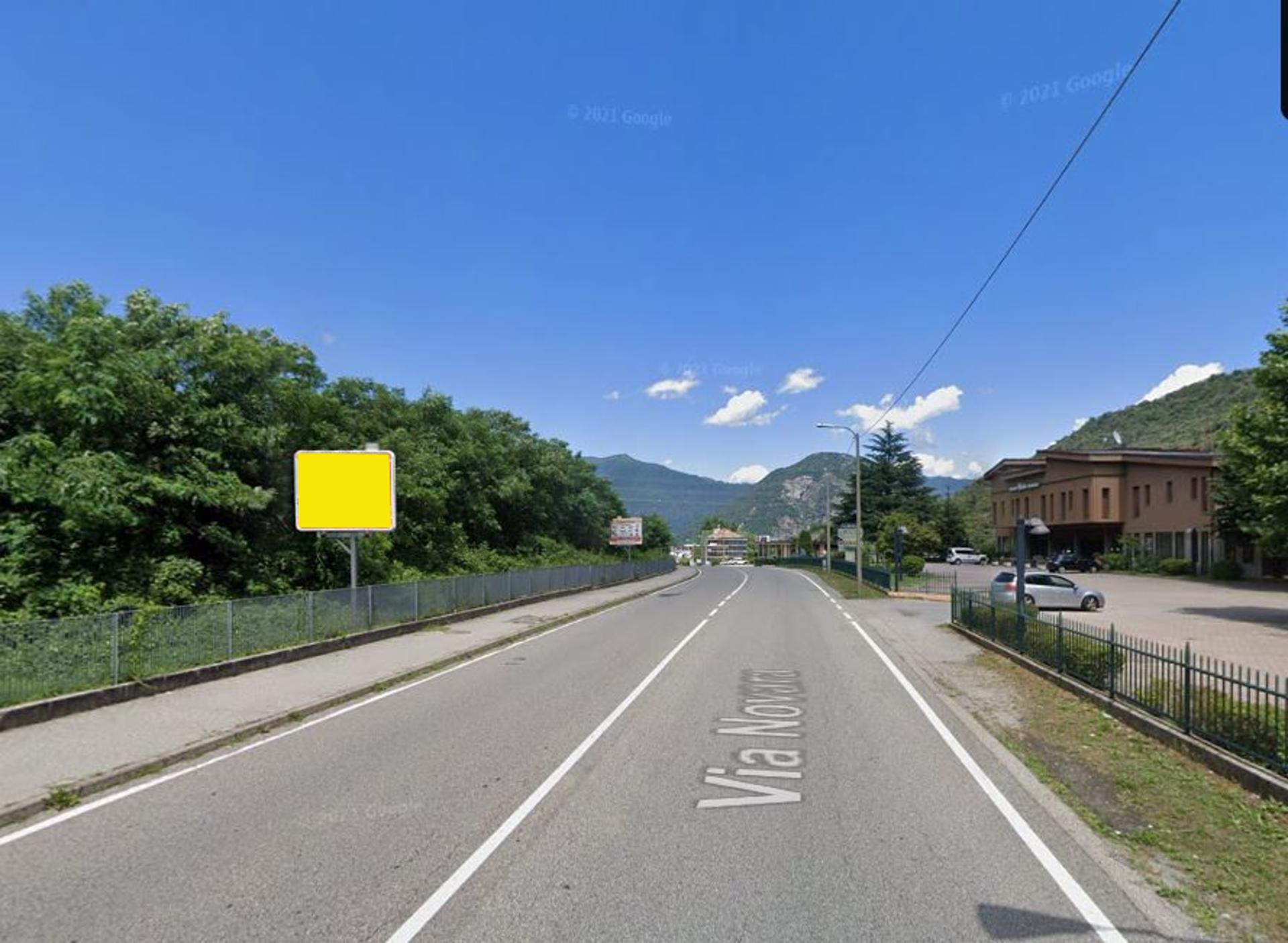 Impianto CARTELLONISTICA a Casale Corte Cerro, in zona Albergo Ristorante Cicin