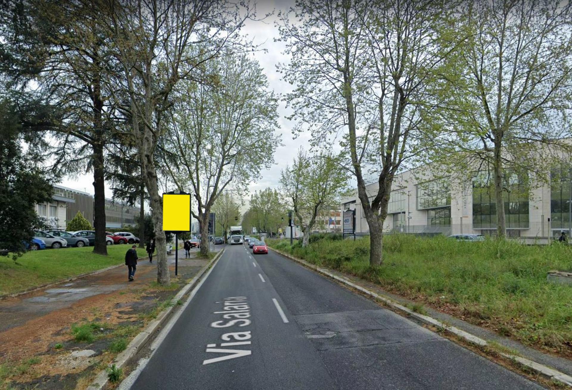 Impianto CARTELLONISTICA a Roma, in zona Vizi e Sfizi Bistrot
