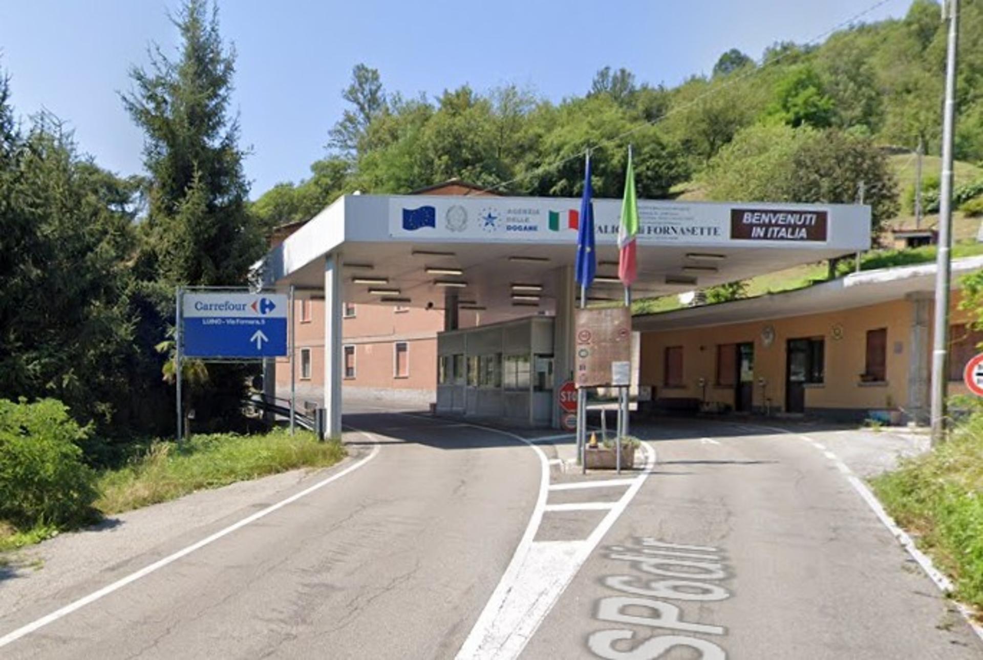 Impianto cartellonistica a Luino