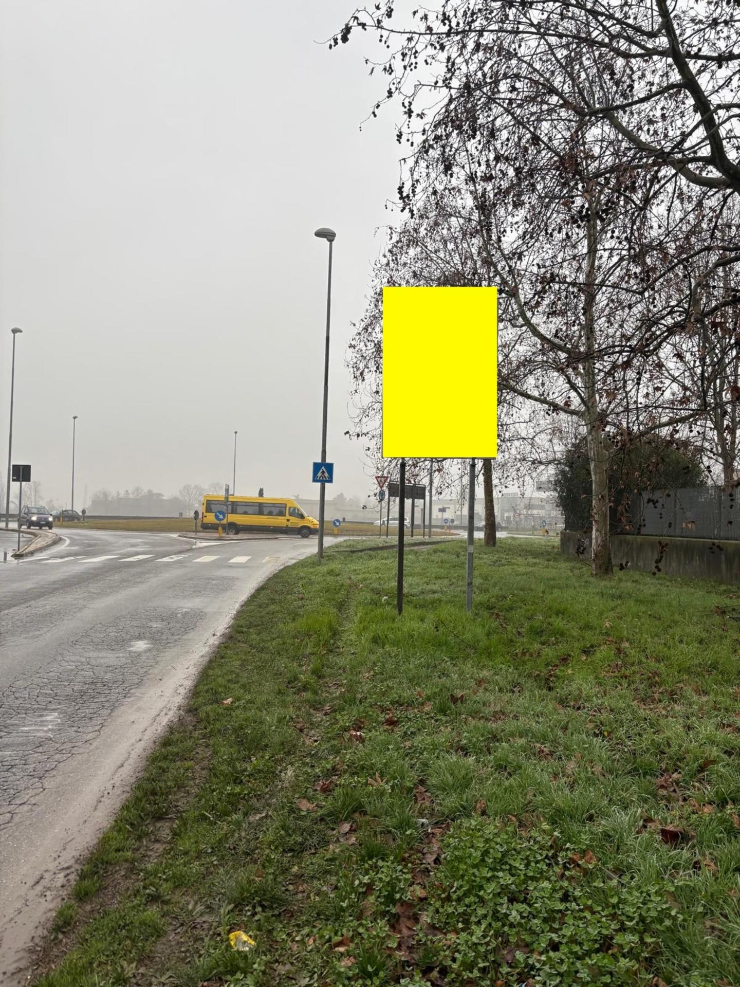 Impianto CARTELLONISTICA a Travagliato, in zona Wellfood s.r.l.