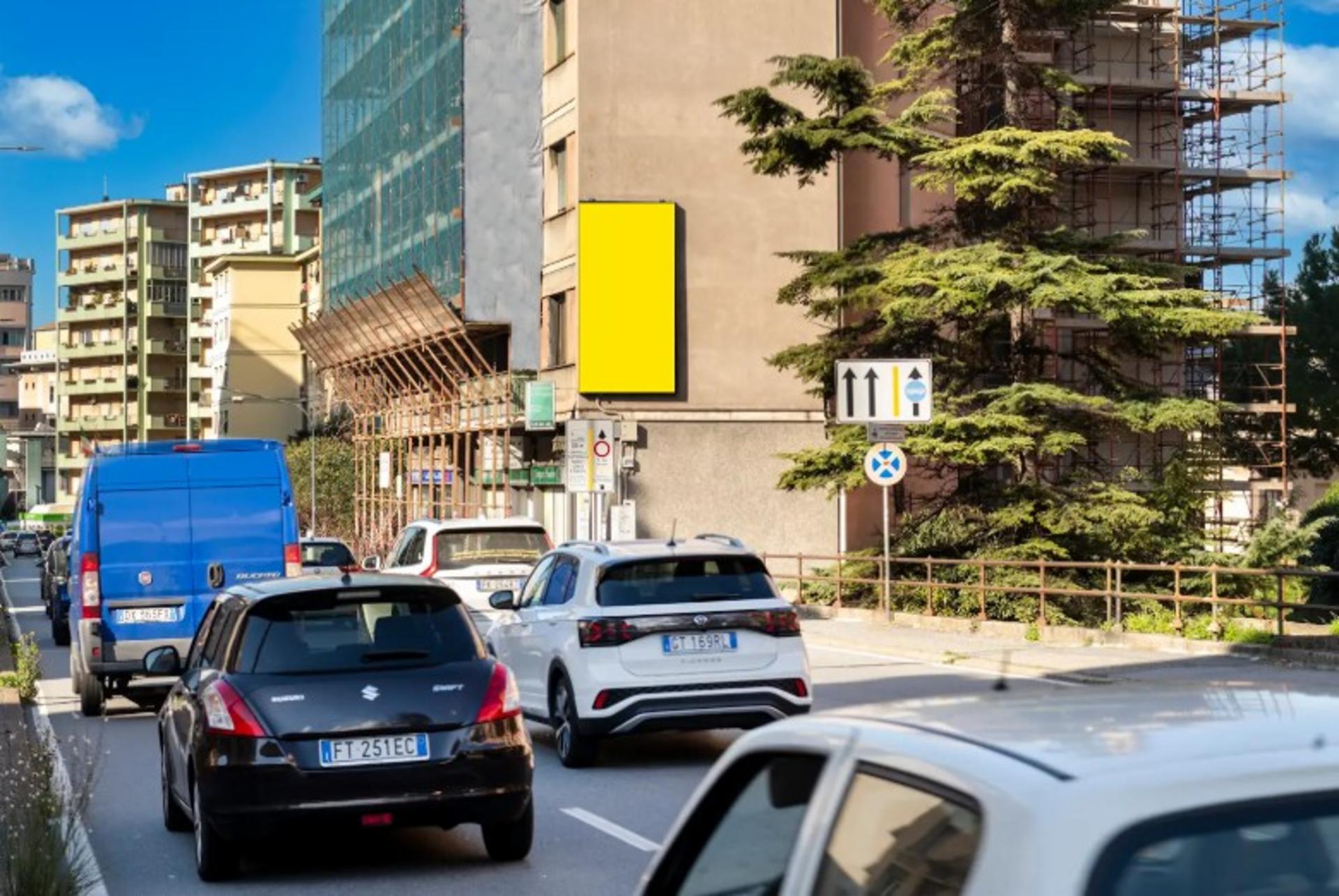 Impianto DISPLAY / LED a Genova, in zona Carrefour Express