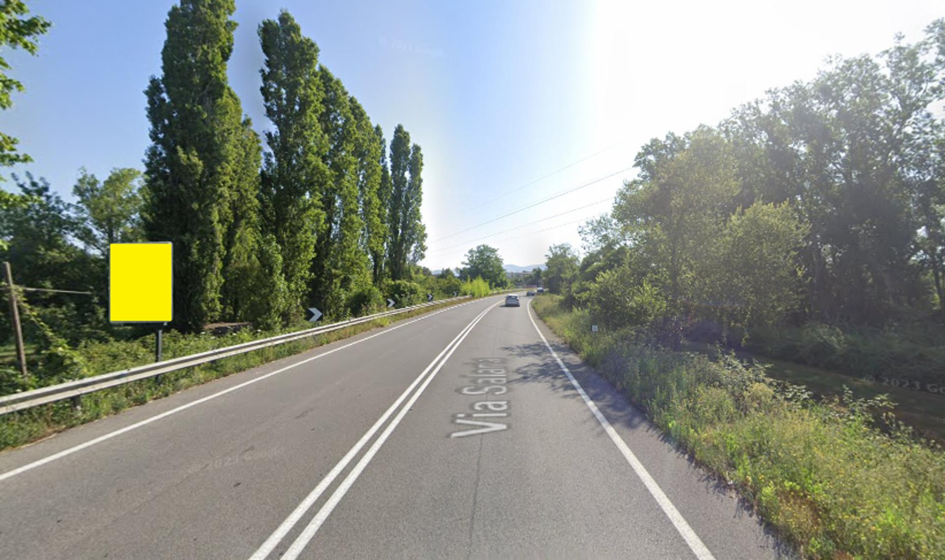 Impianto CARTELLONISTICA a Fara in Sabina, in zona Fara Sport Center