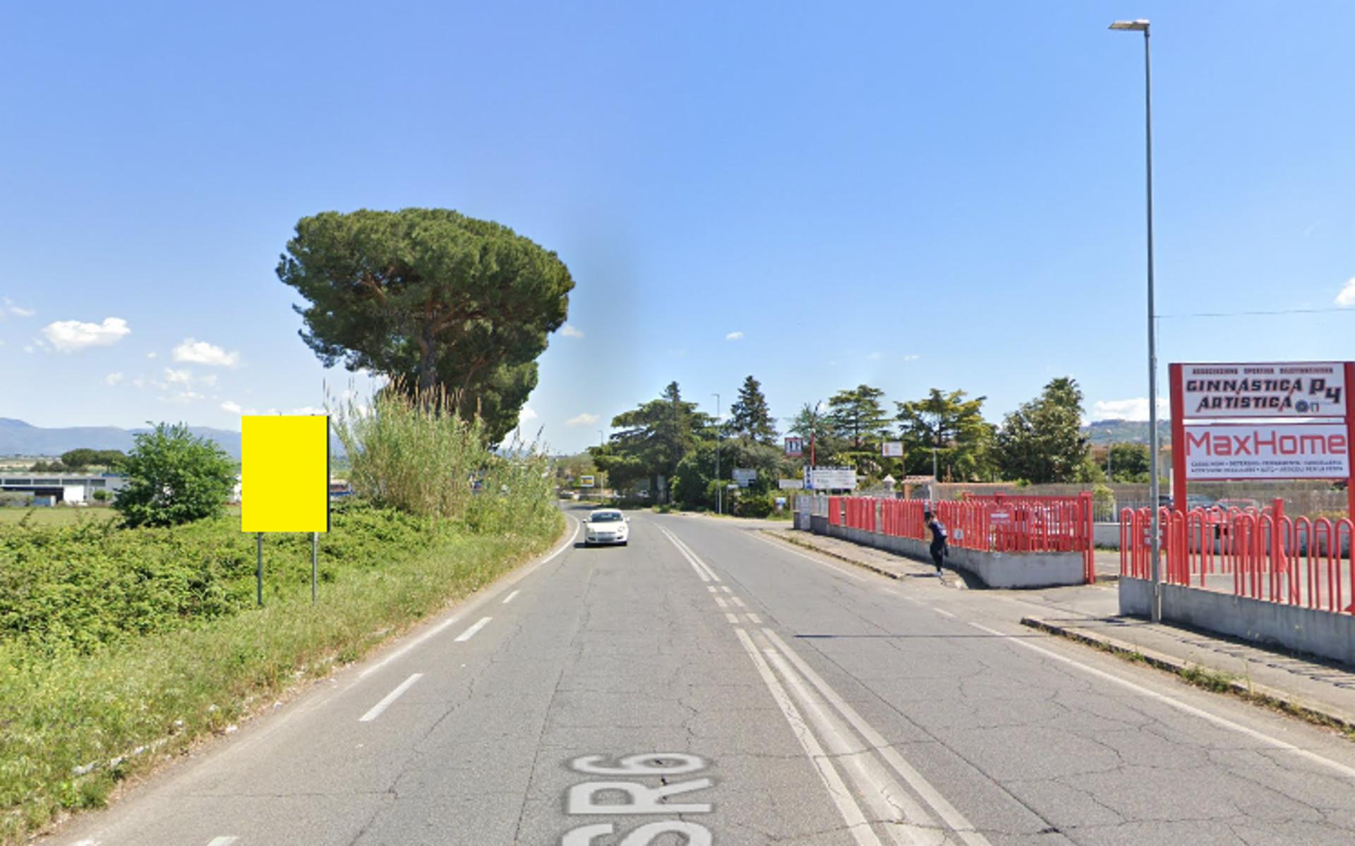 Impianto CARTELLONISTICA a Monte Compatri, in zona Black caffè