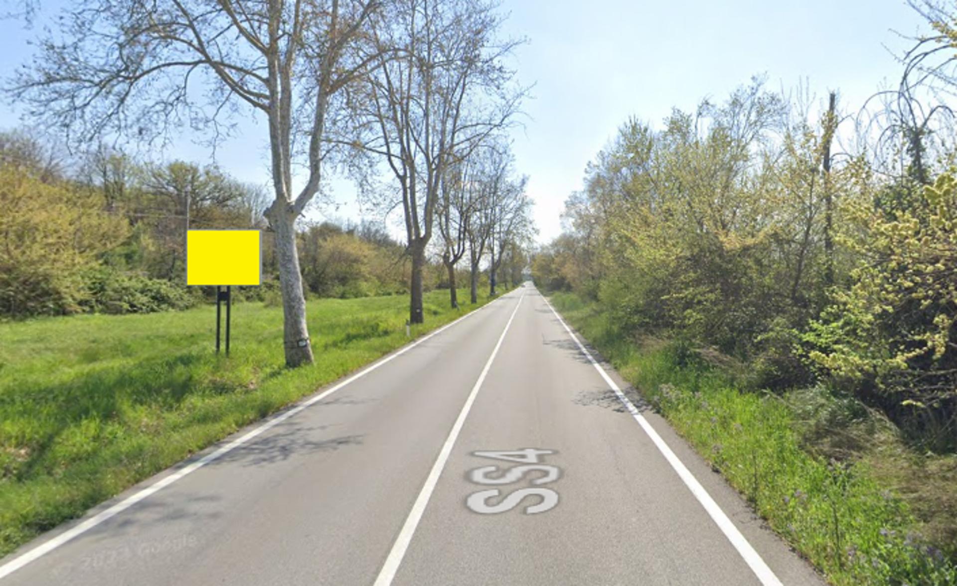 Impianto CARTELLONISTICA a Montelibretti, in zona Esso
