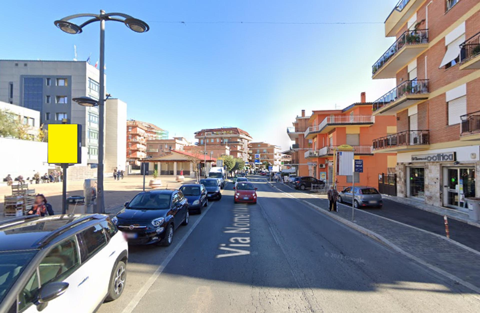 Impianto CARTELLONISTICA a Fonte Nuova, in zona Caffè X Tè