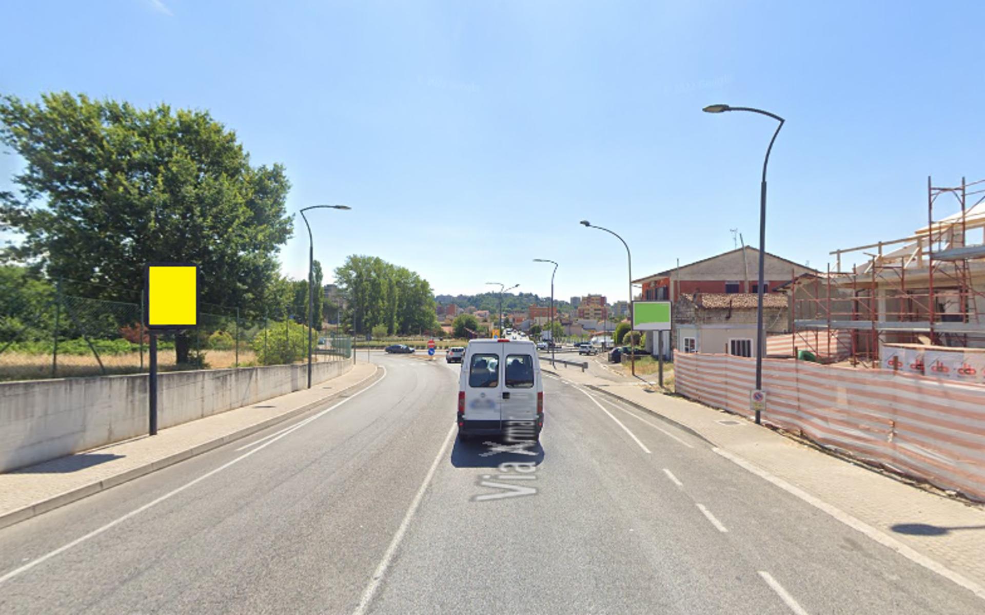 Impianto CARTELLONISTICA a Frosinone, in zona Caffè Ceccarelli