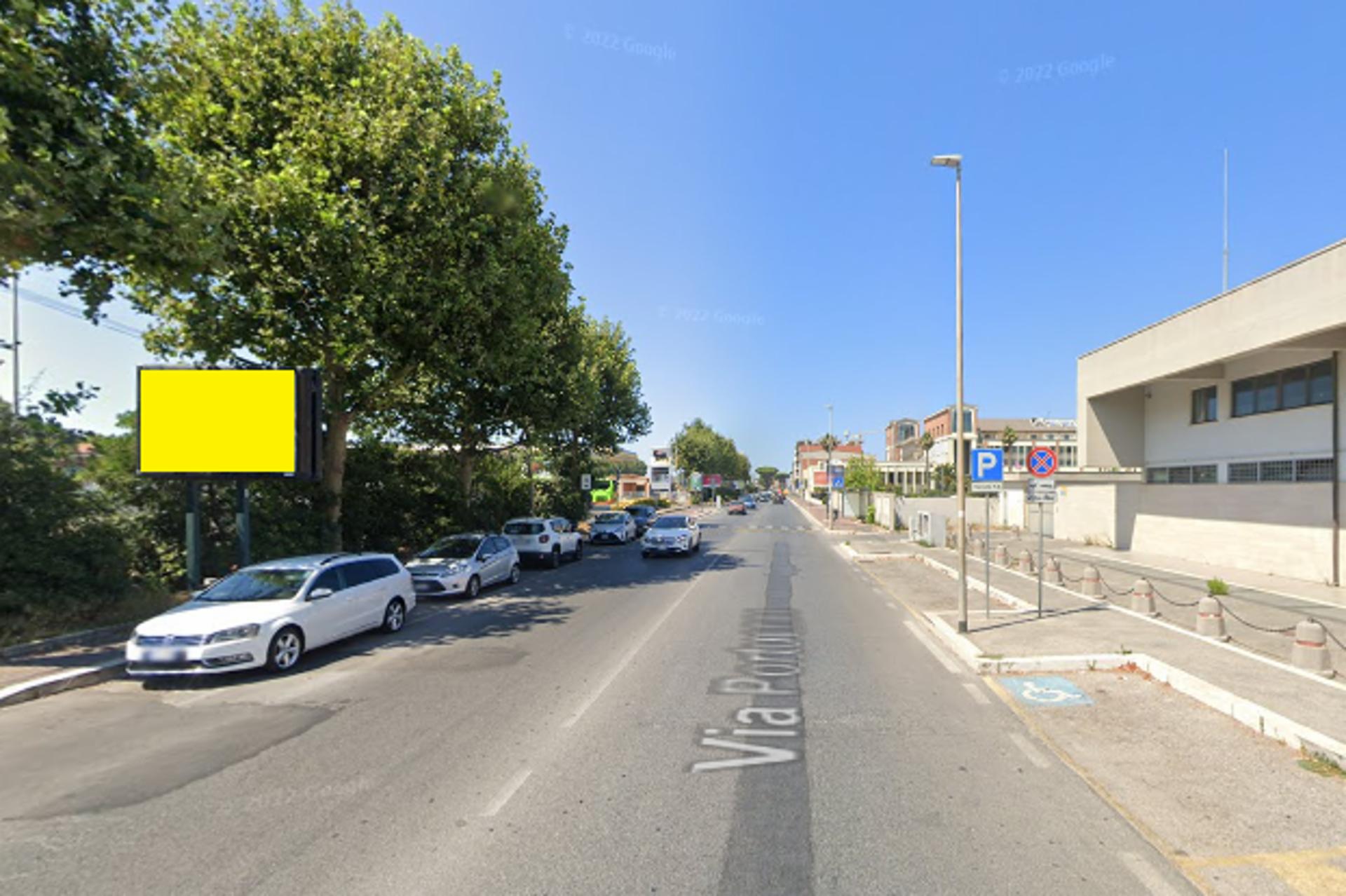 Impianto POSTER a Fiumicino, in zona Todis