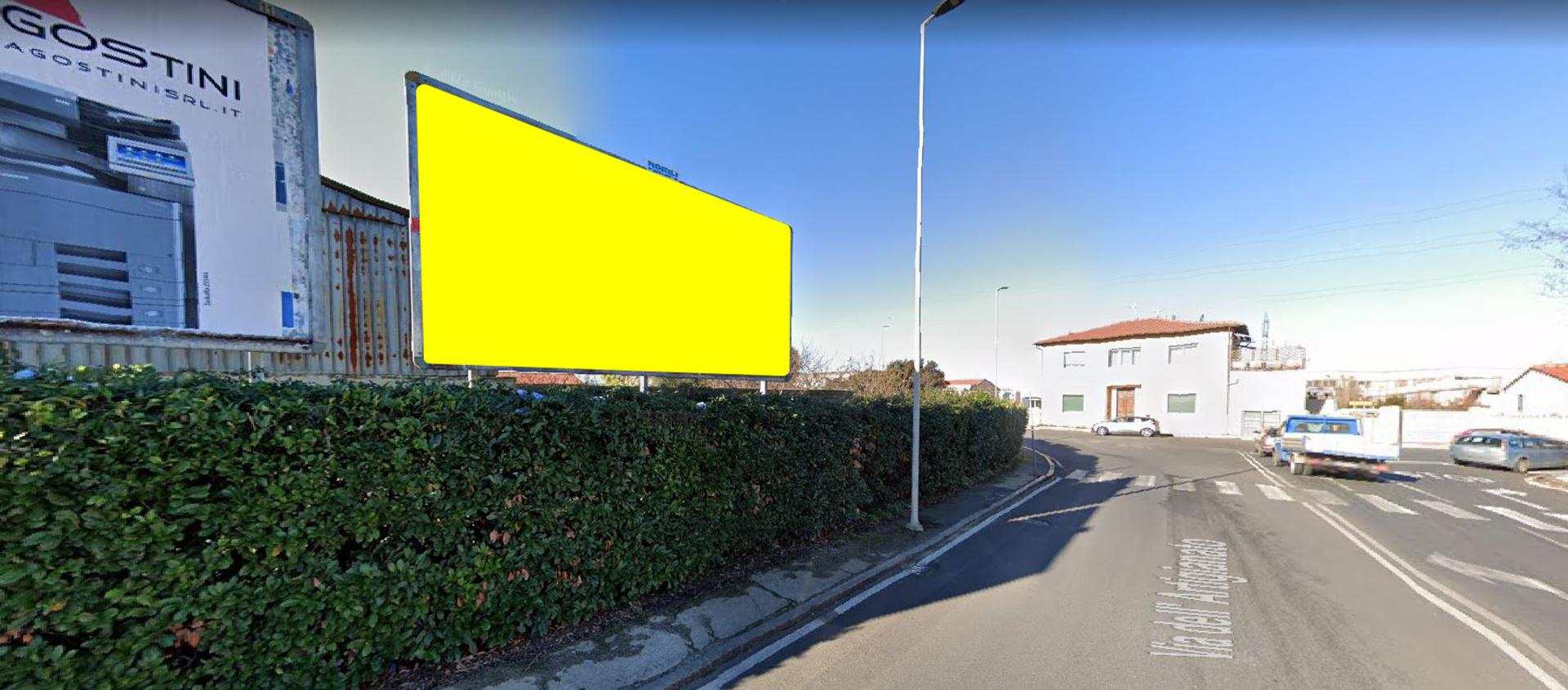Impianto 6 X 3 a Livorno, in zona Mercatone Jiale