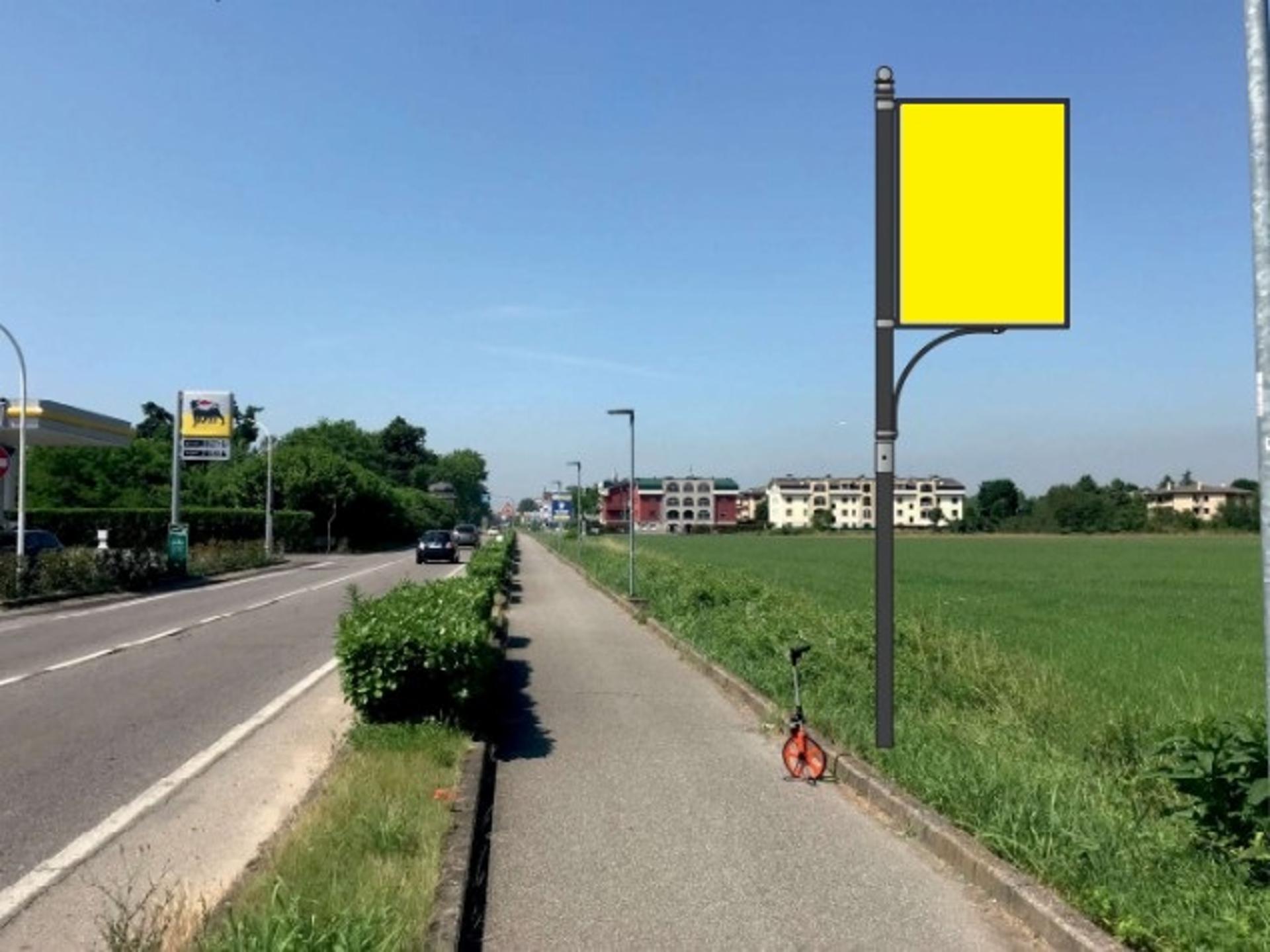 Impianto CARTELLONISTICA a Pozzo d'Adda, in zona Brothers and Sister