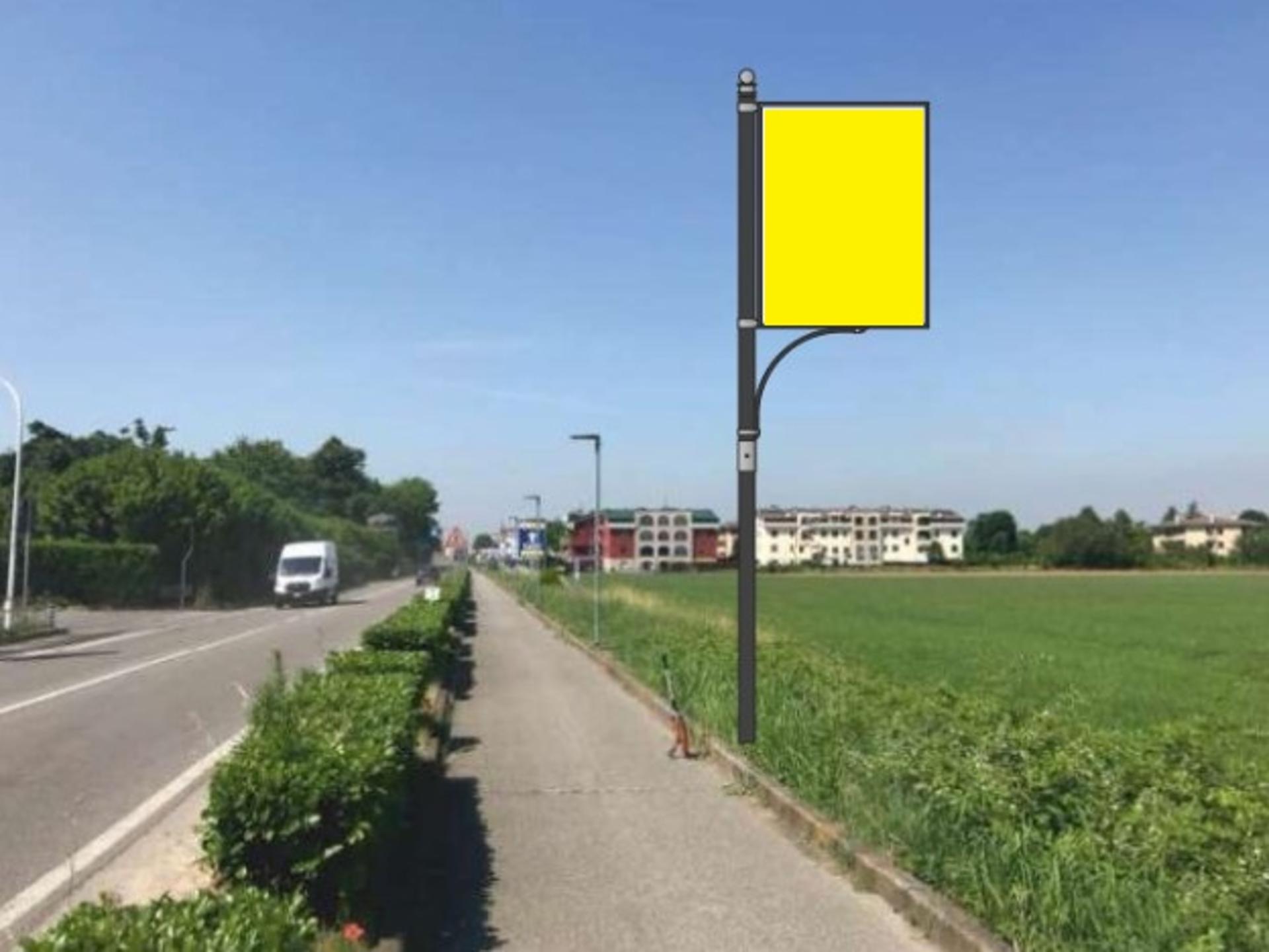 Impianto CARTELLONISTICA a Pozzo d'Adda, in zona Brothers and Sister