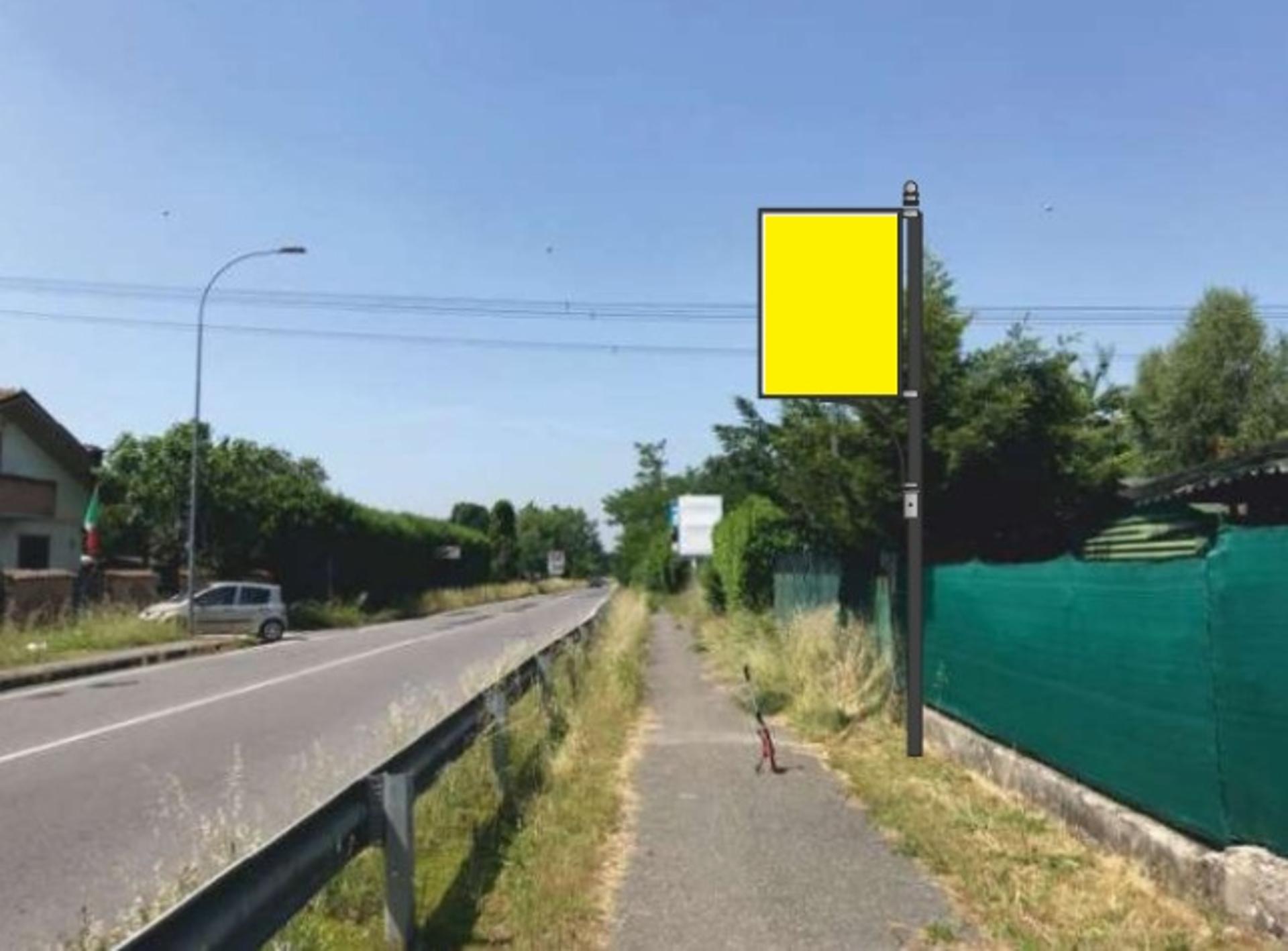 Impianto CARTELLONISTICA a Pozzo d'Adda, in zona osteria