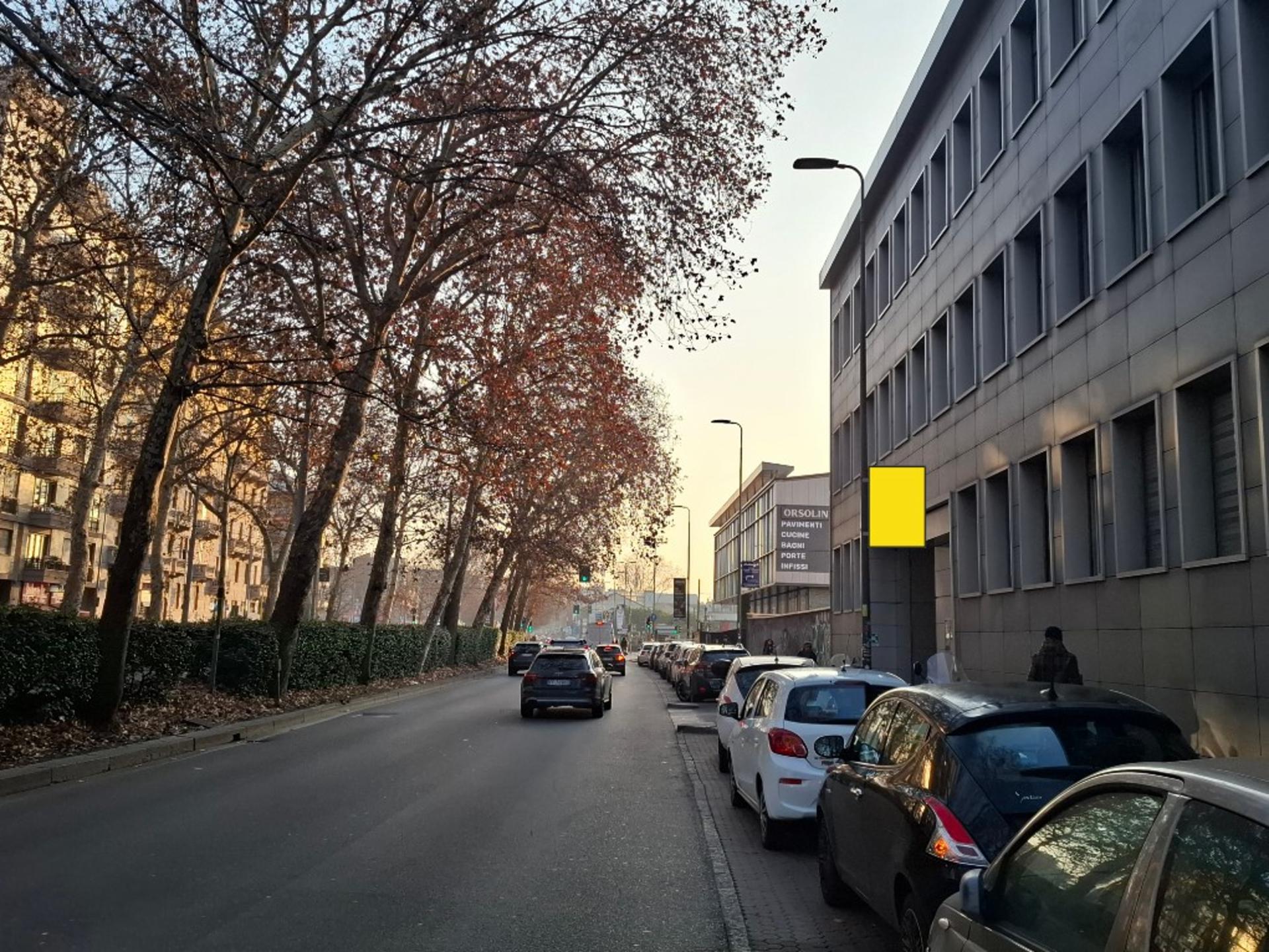 Impianto a VIALE Cassala palo n. 70  Milano