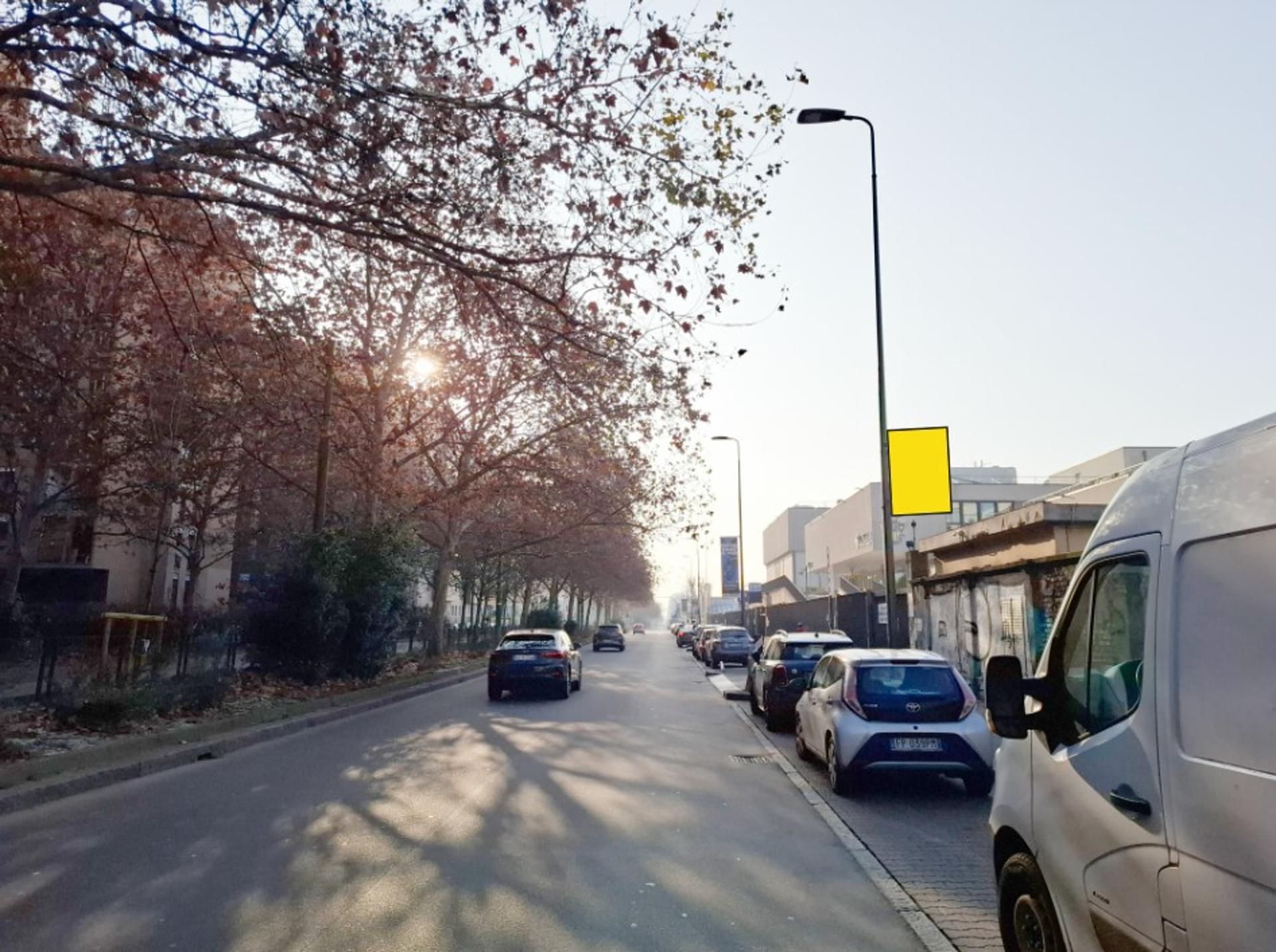Impianto a VIALE Ergisto Bezzi palo n. 22  Milano