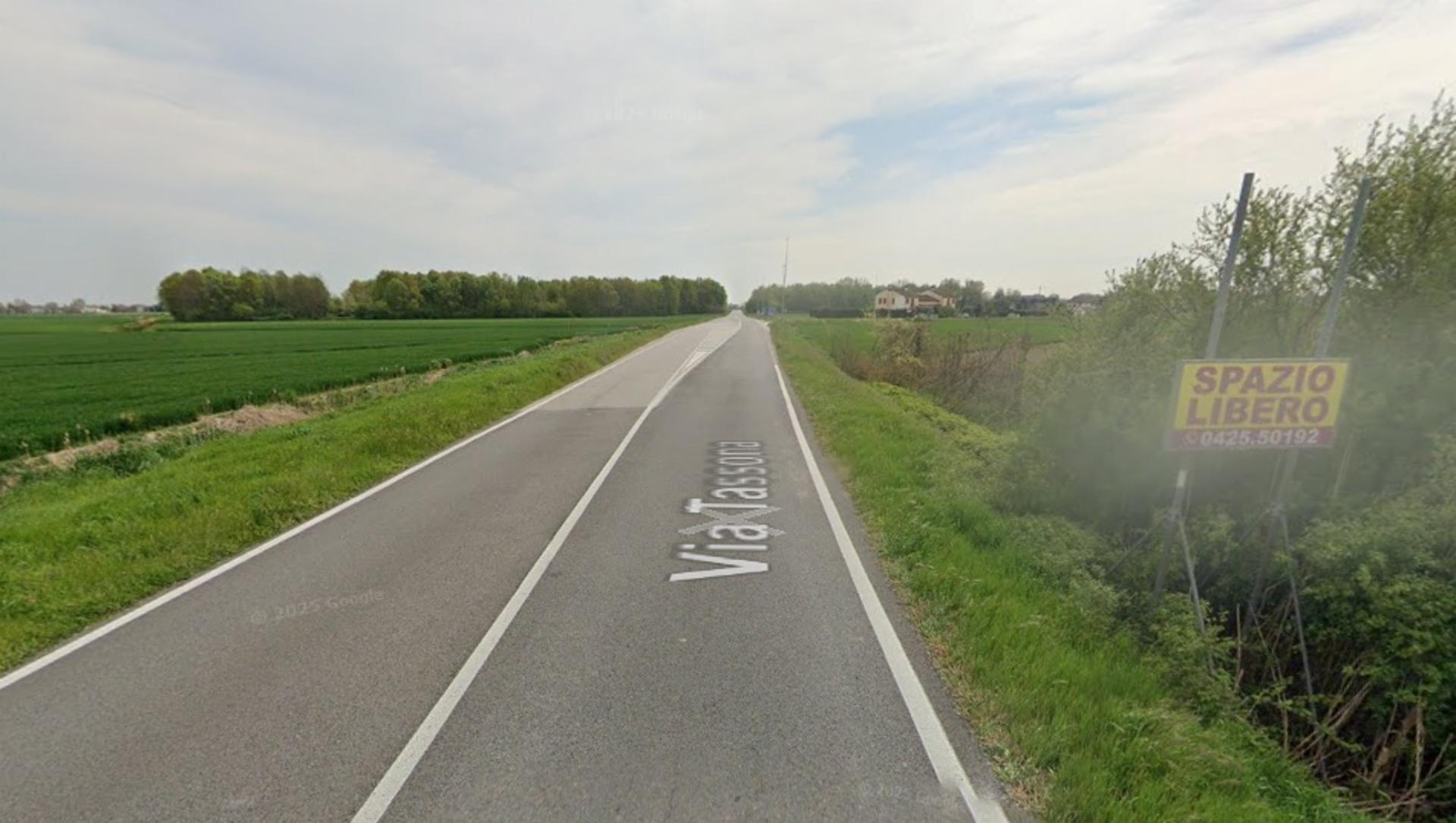 Impianto a VIA TASSONA - SP 16 Km 12+020 dx 749 Fiesso Umbertiano