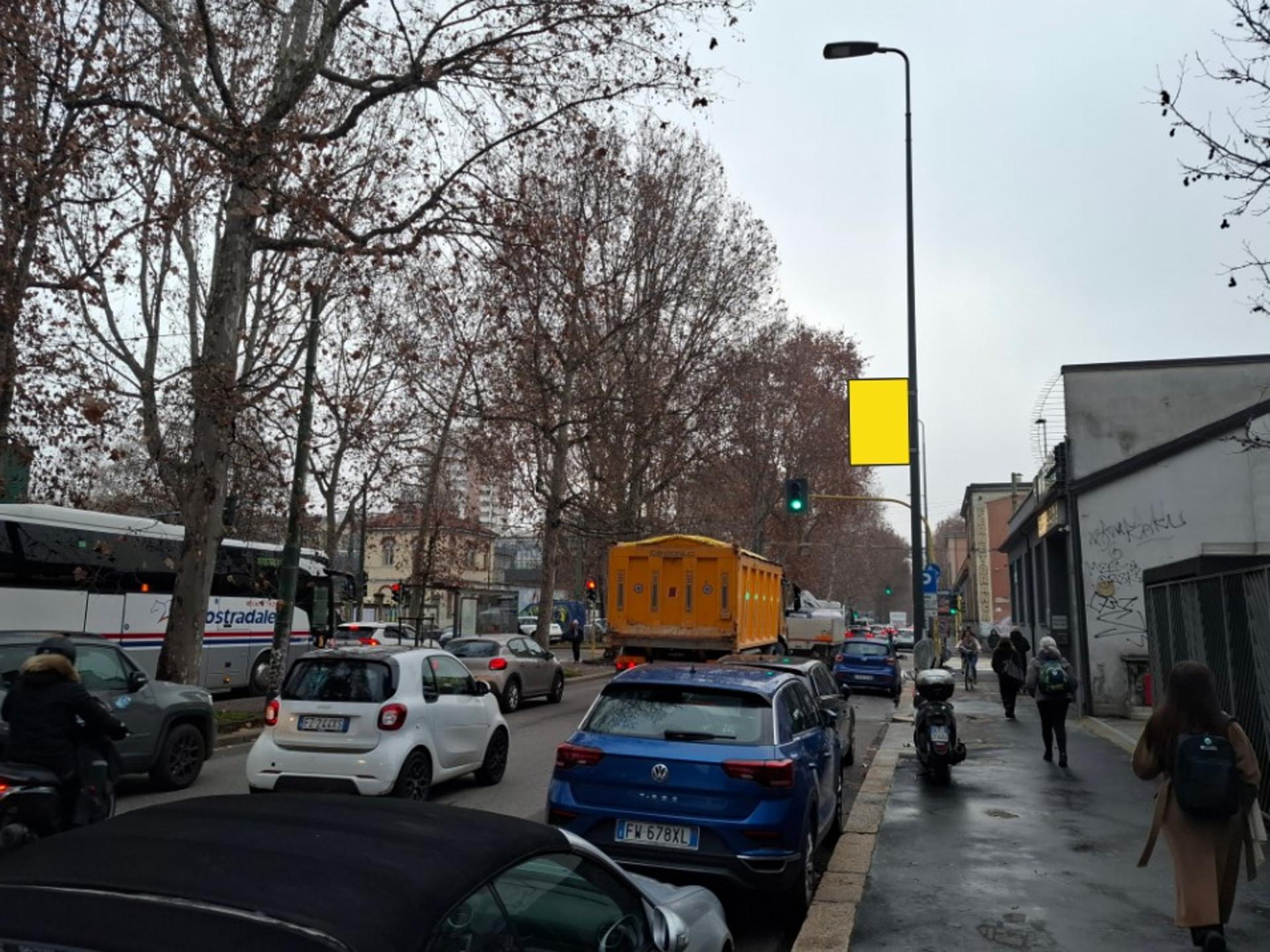 Impianto a VIALE Edoardo Jenner palo n. 43  Milano