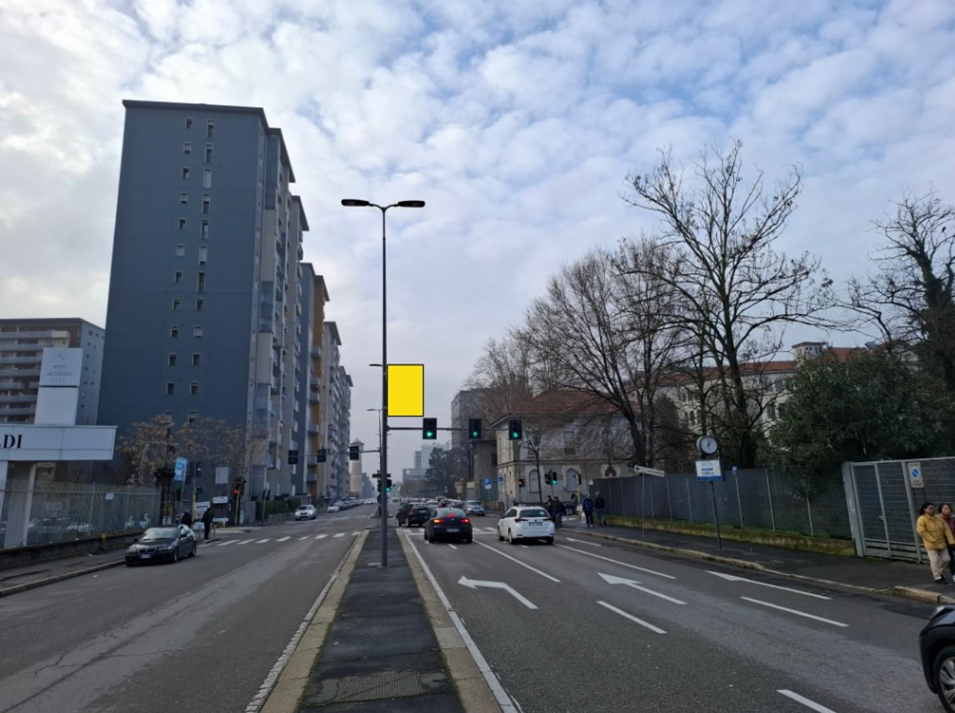 Impianto a VIALE Sarca palo n. 111  Milano
