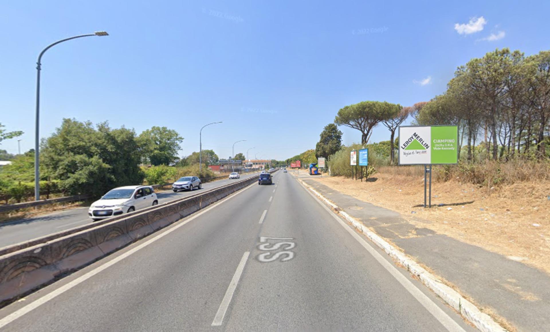 Impianto POSTER a Roma, in zona Cappella della Madonna del Buon Consiglio a Tor di Mezza Via