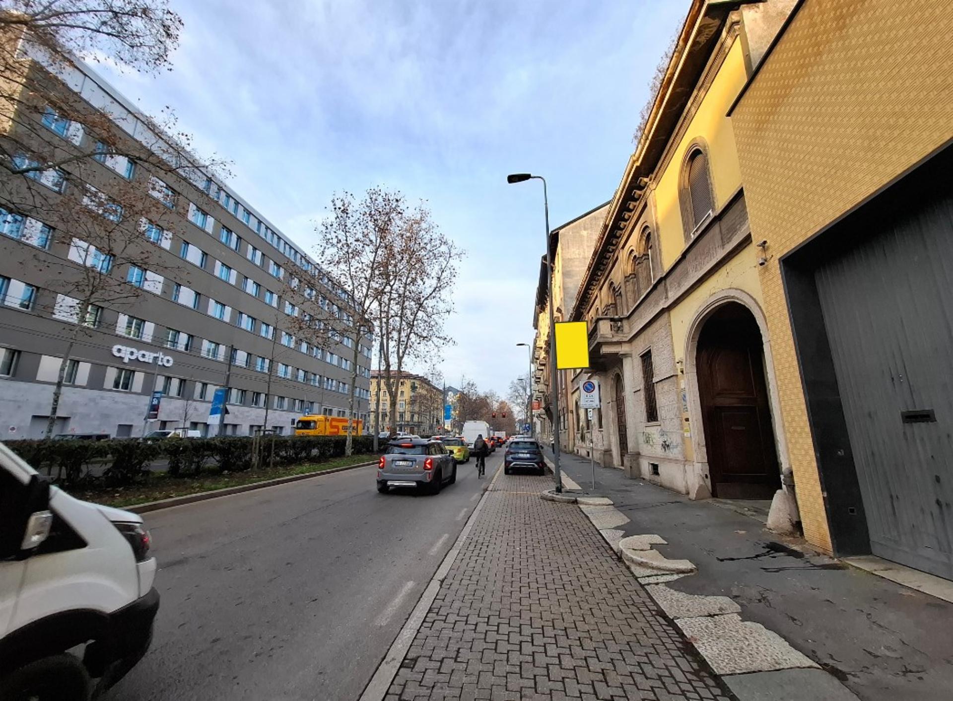 Impianto a VIALE Isonzo palo n. 42  Milano