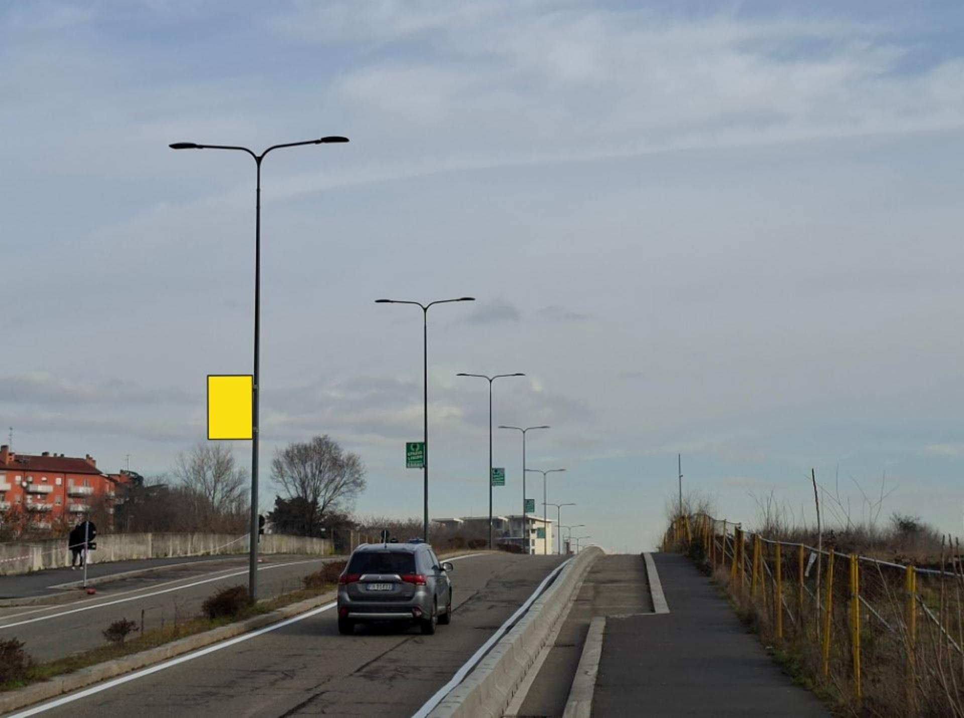 Impianto a VIA Luigi Sordello palo n. 17  Milano