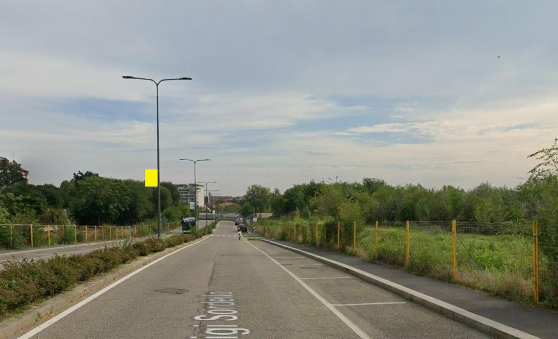 Impianto TARGA PALO a Milano, in zona Cosmì