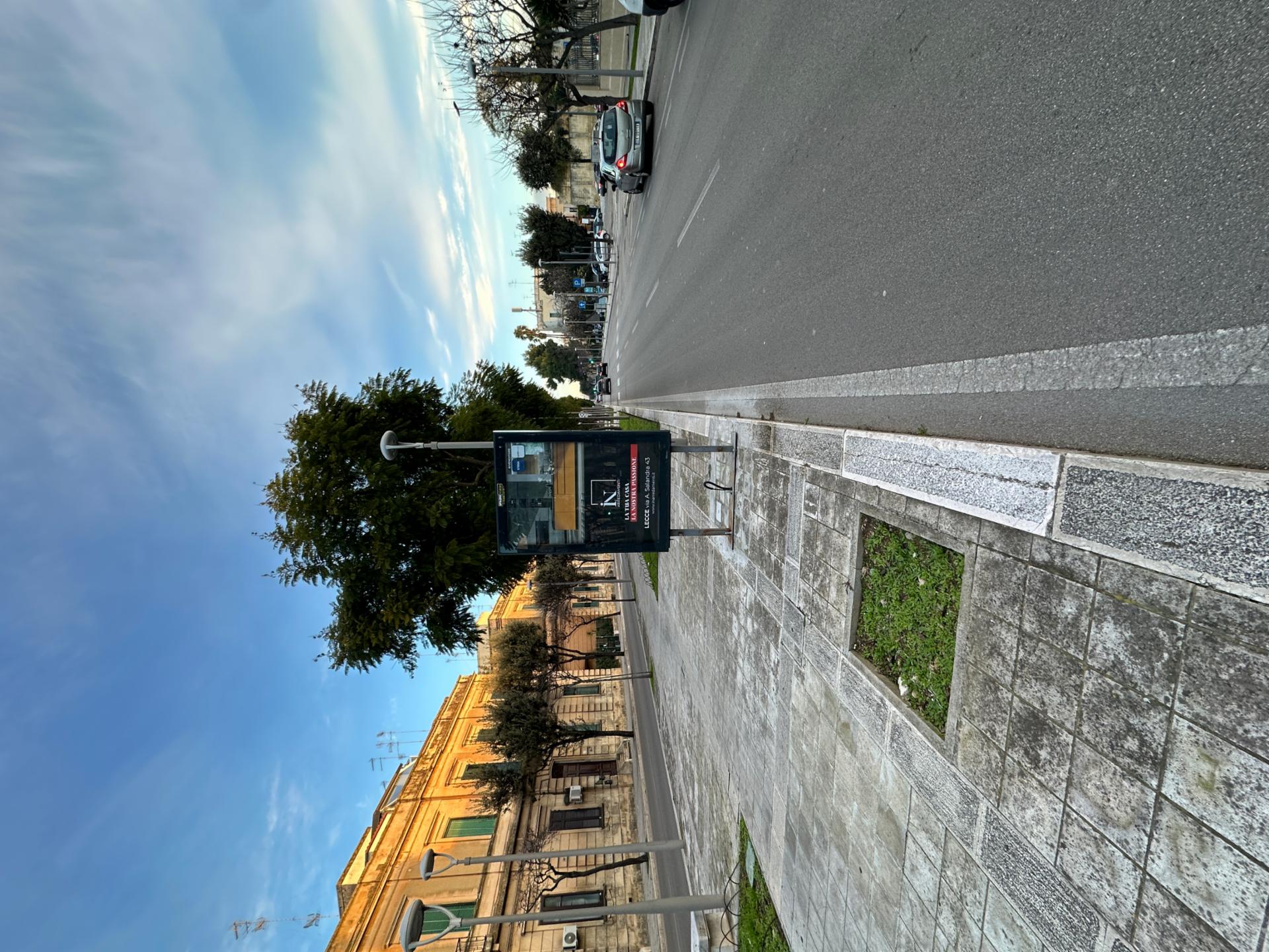 Impianto TOTEM a Lecce, in zona Basilica di San Giovanni Battista al Rosario