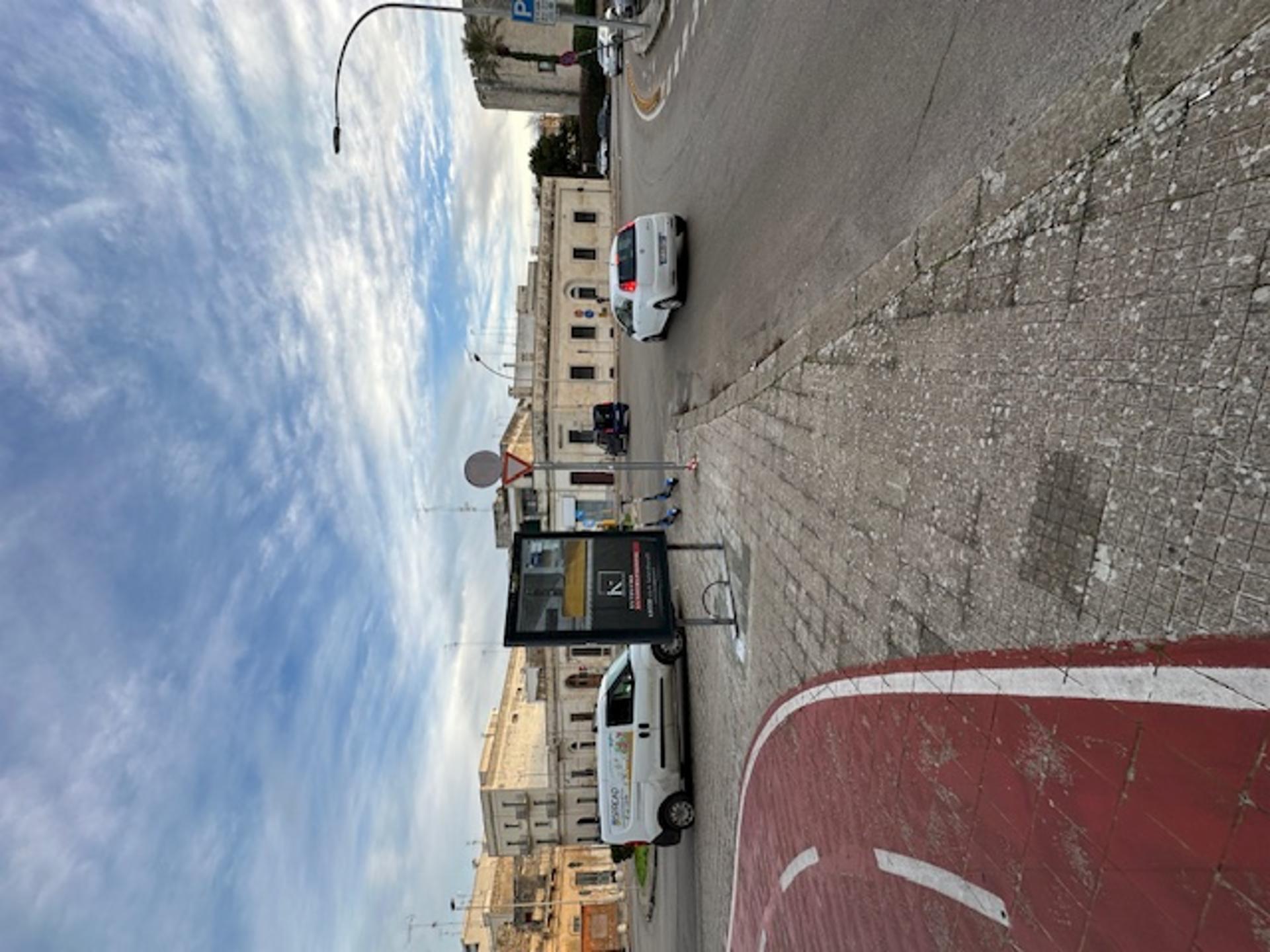 Impianto TOTEM a Lecce, in zona Conad City