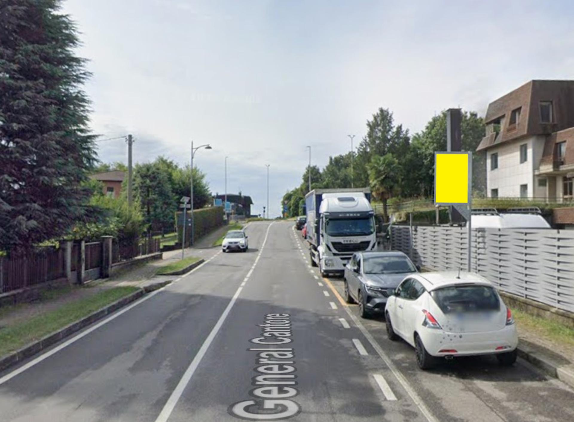 Impianto CARTELLONISTICA a Inverigo, in zona L'aliby bar