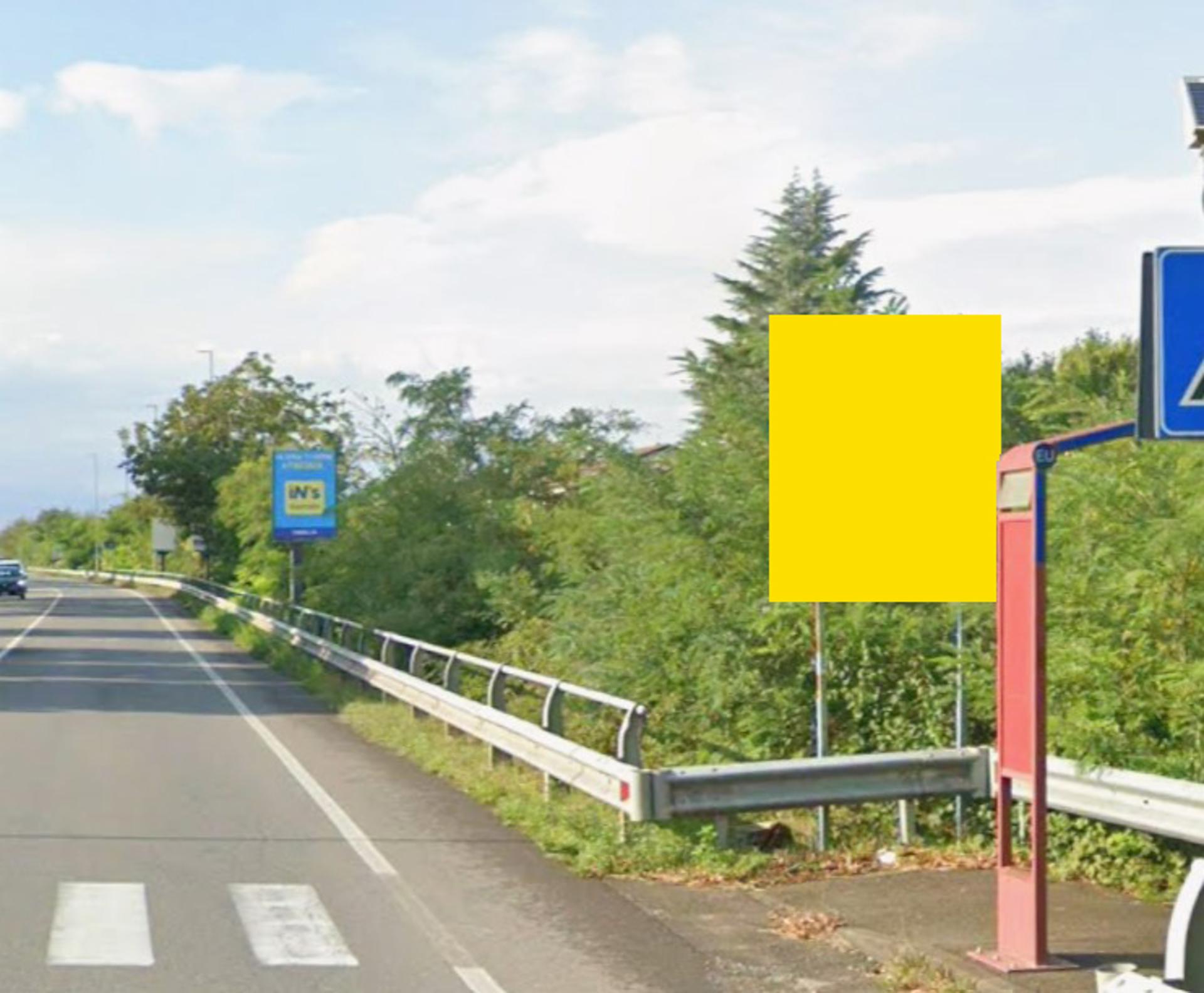 Impianto CARTELLONISTICA a Piacenza, in zona Parco Privato