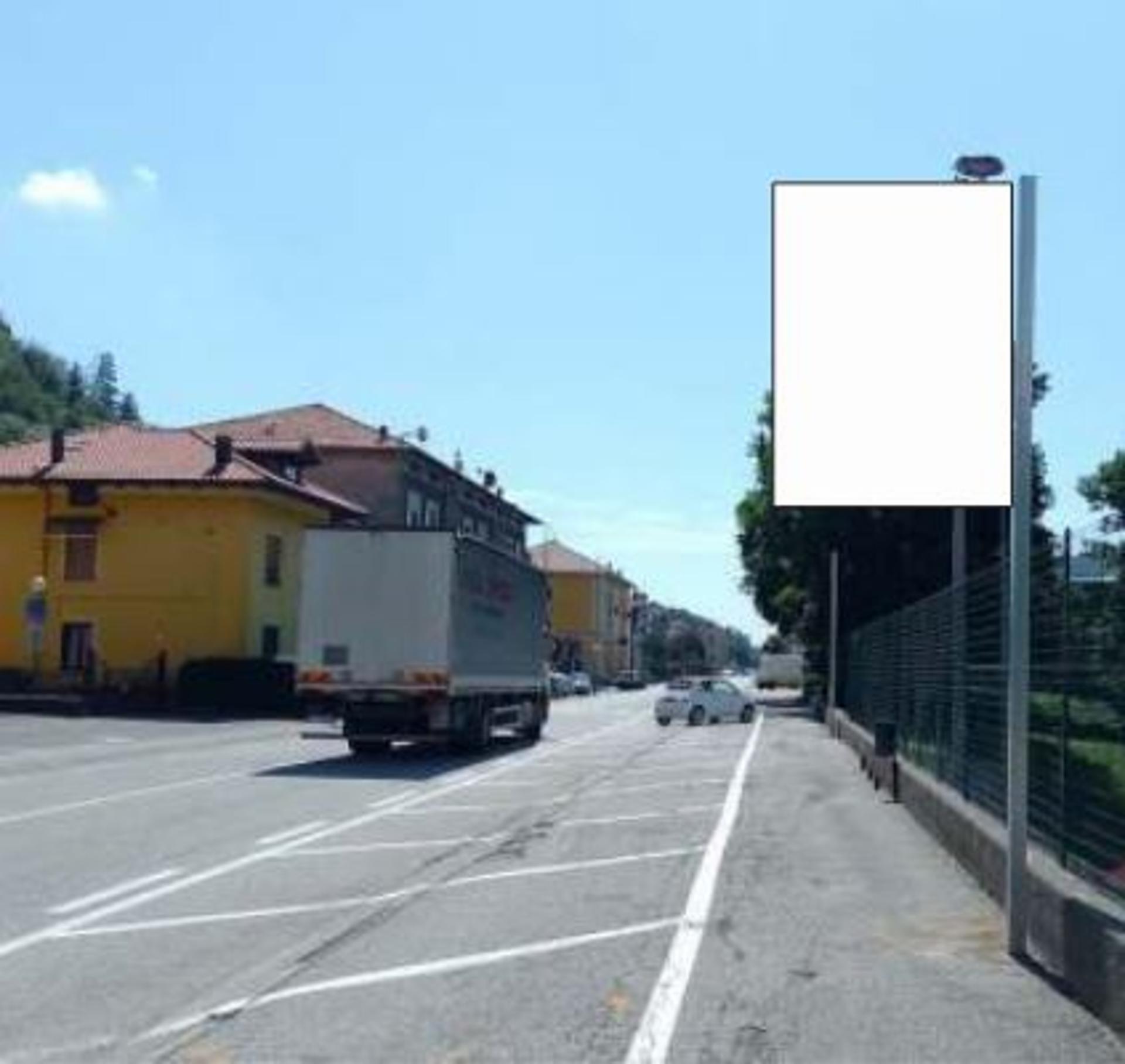 Impianto a VIALE VARALLO FRONTE PISTA ATLETICA POS. B  Borgosesia