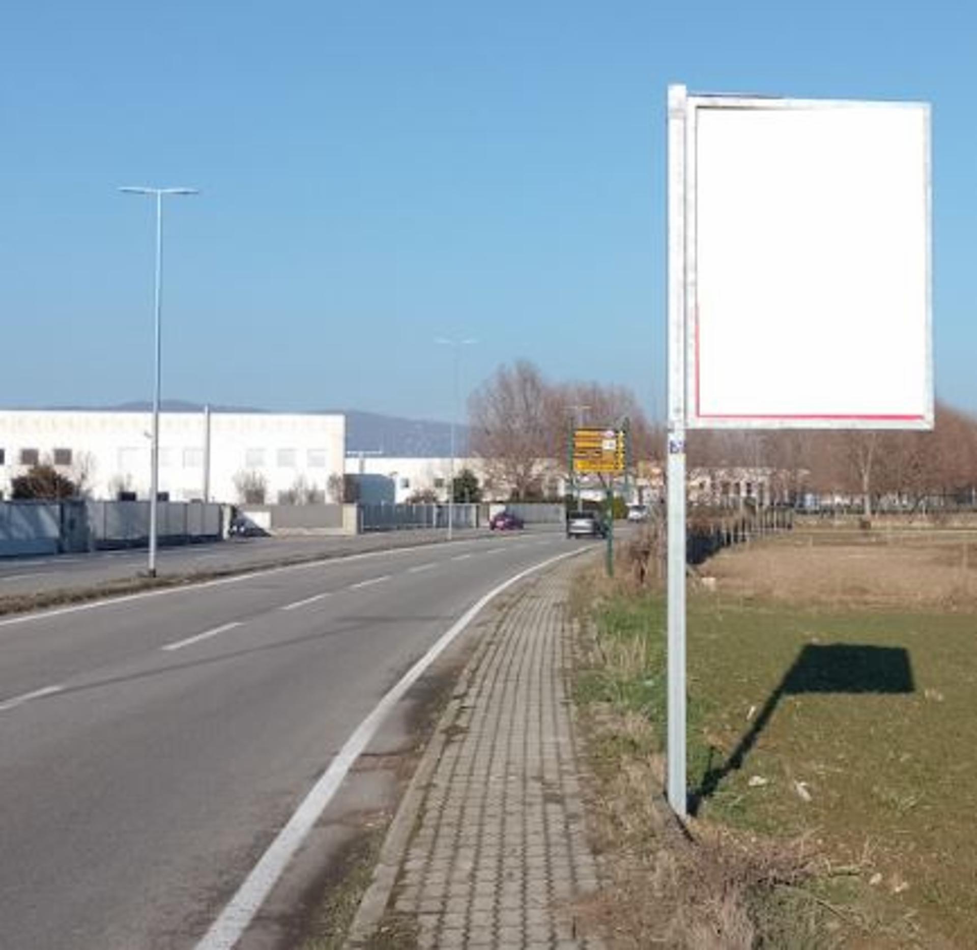 Impianto a VIA GUIDO ROSSA 25MT PRIMA DI IMPIANTO ESISTENTE  Moncalieri