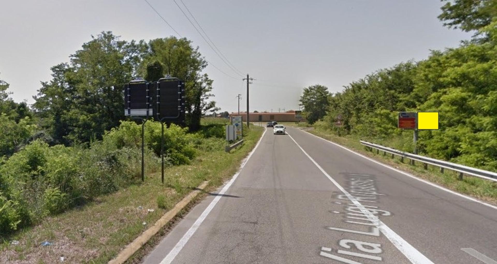 Impianto TABELLA a Busnago, in zona Outlet Salotti