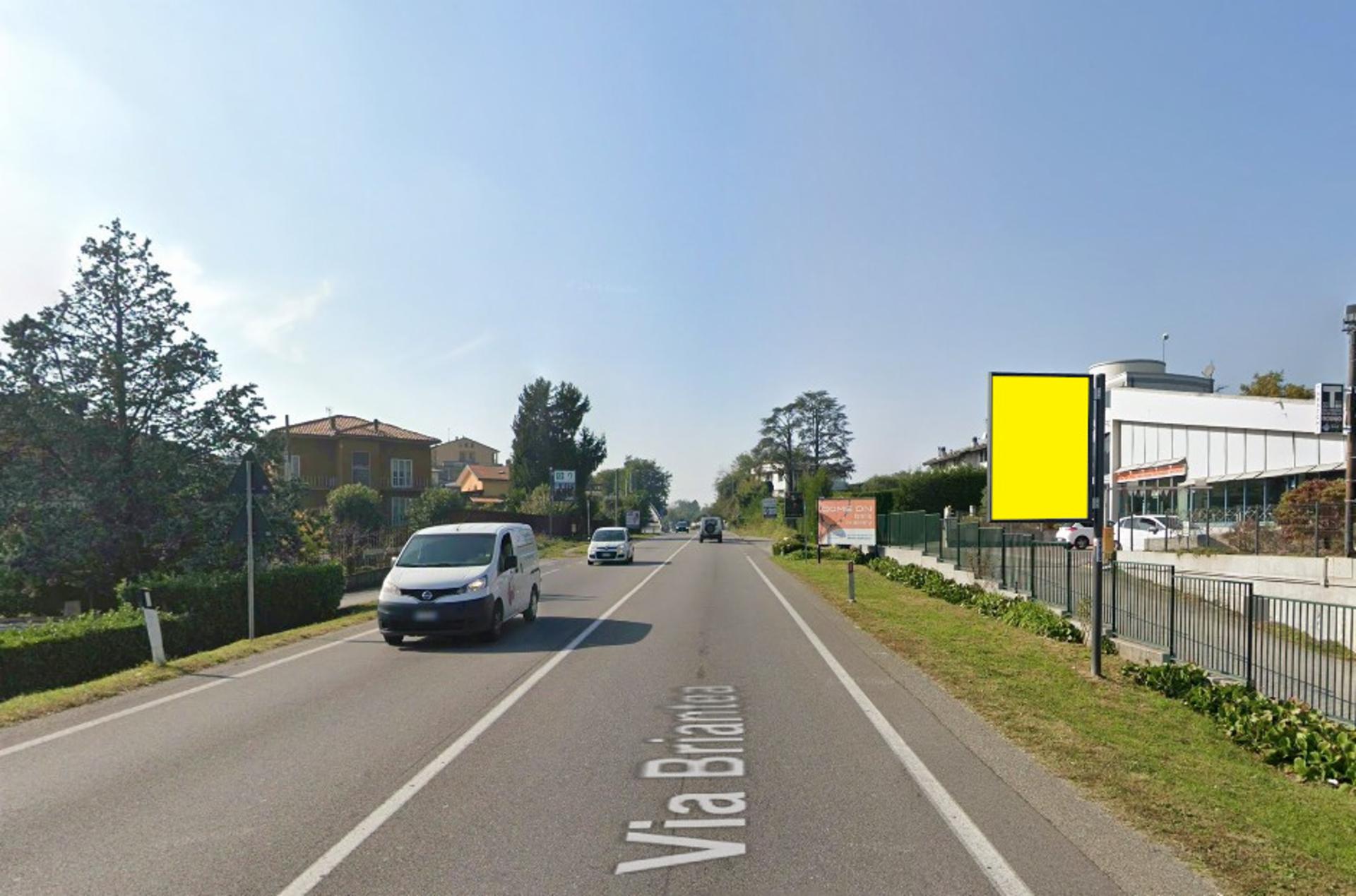Impianto CARTELLONISTICA a Tavernerio, in zona Carrefour