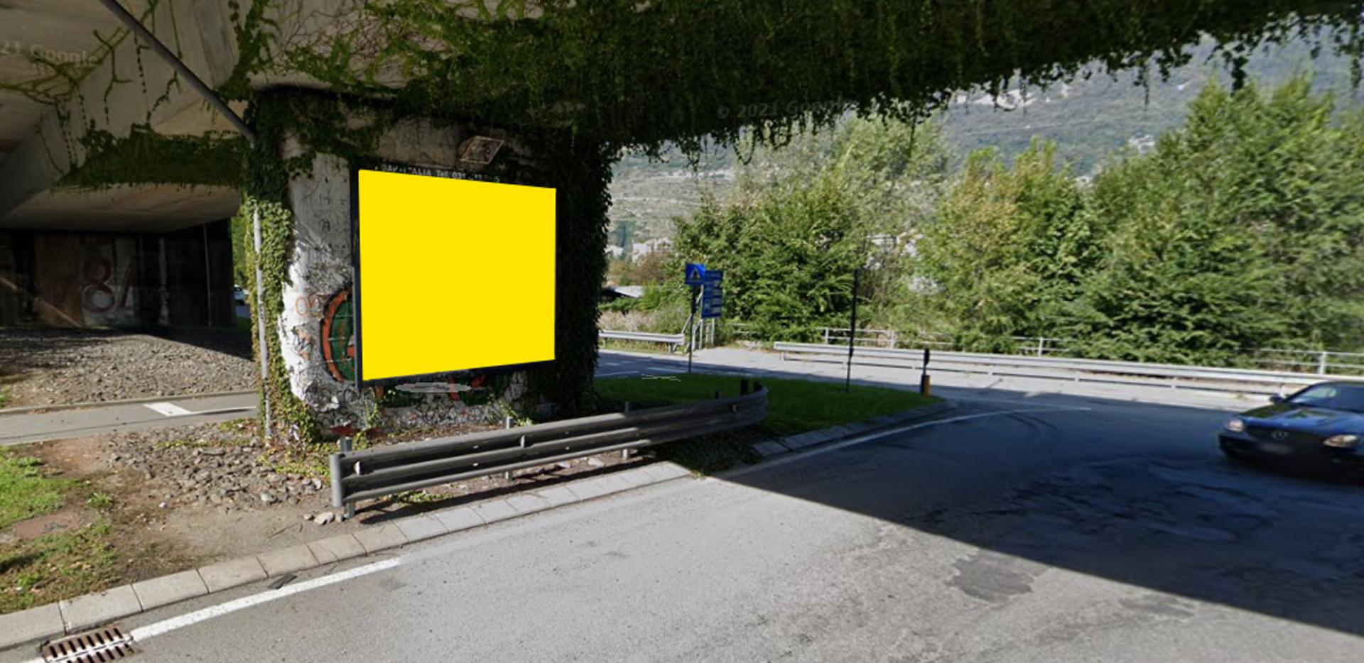 Impianto POSTER a Sondrio, in zona Black And White