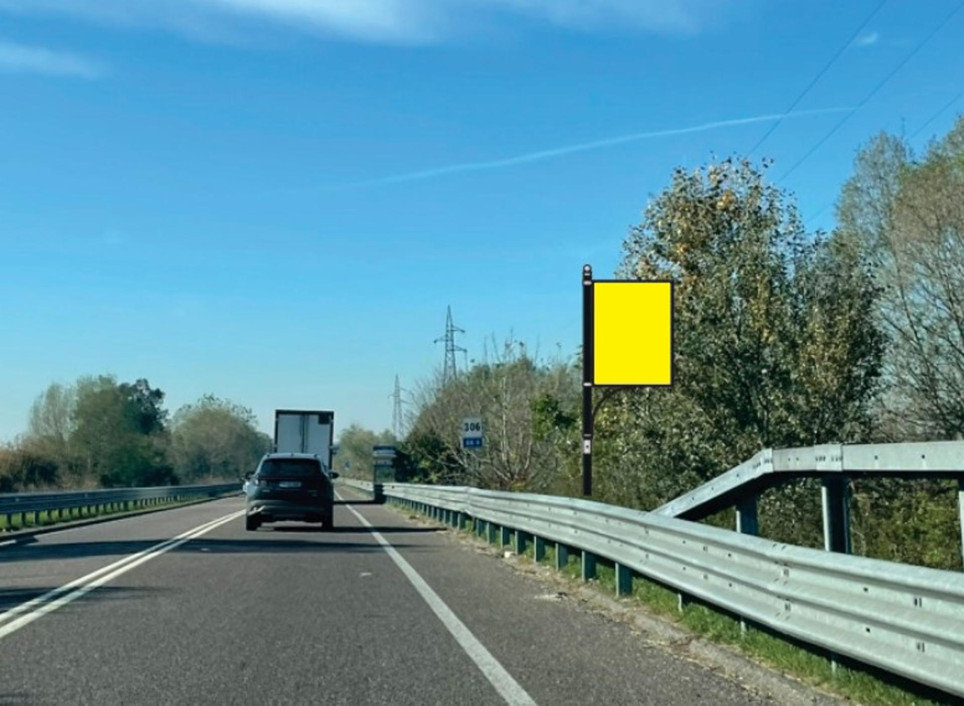 Impianto cartellonistica a Tavazzano con Villavesco