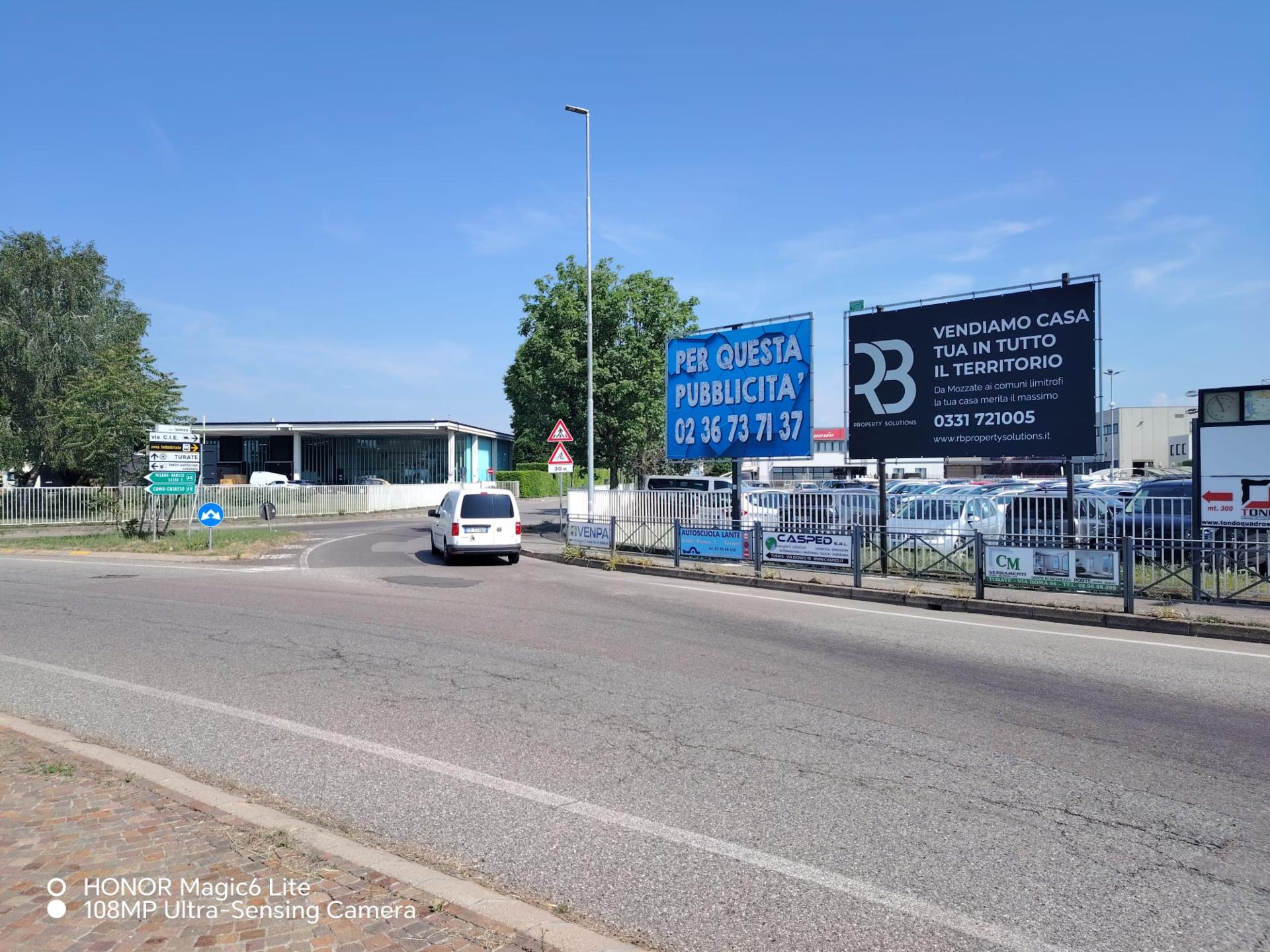 Impianto a Uscita A9 rotatoria via Isonzo  Turate