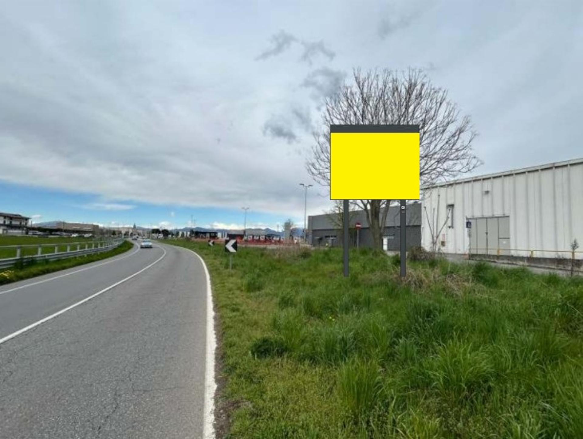 Impianto a S.P. ex S.S. 498 Km. 12+743/sx  Ghisalba