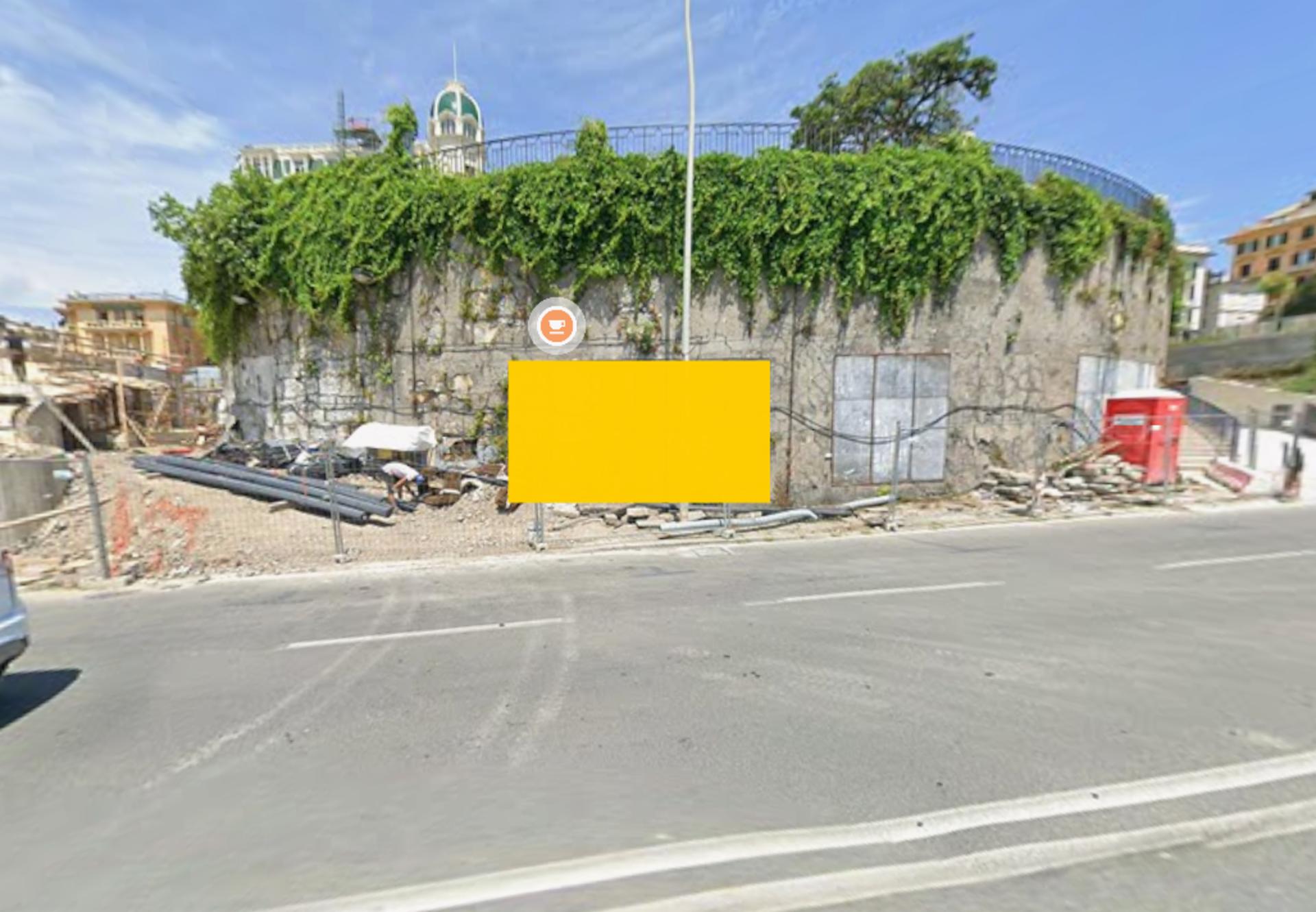 Impianto POSTER a Genova, in zona La Rotonda di Carignano