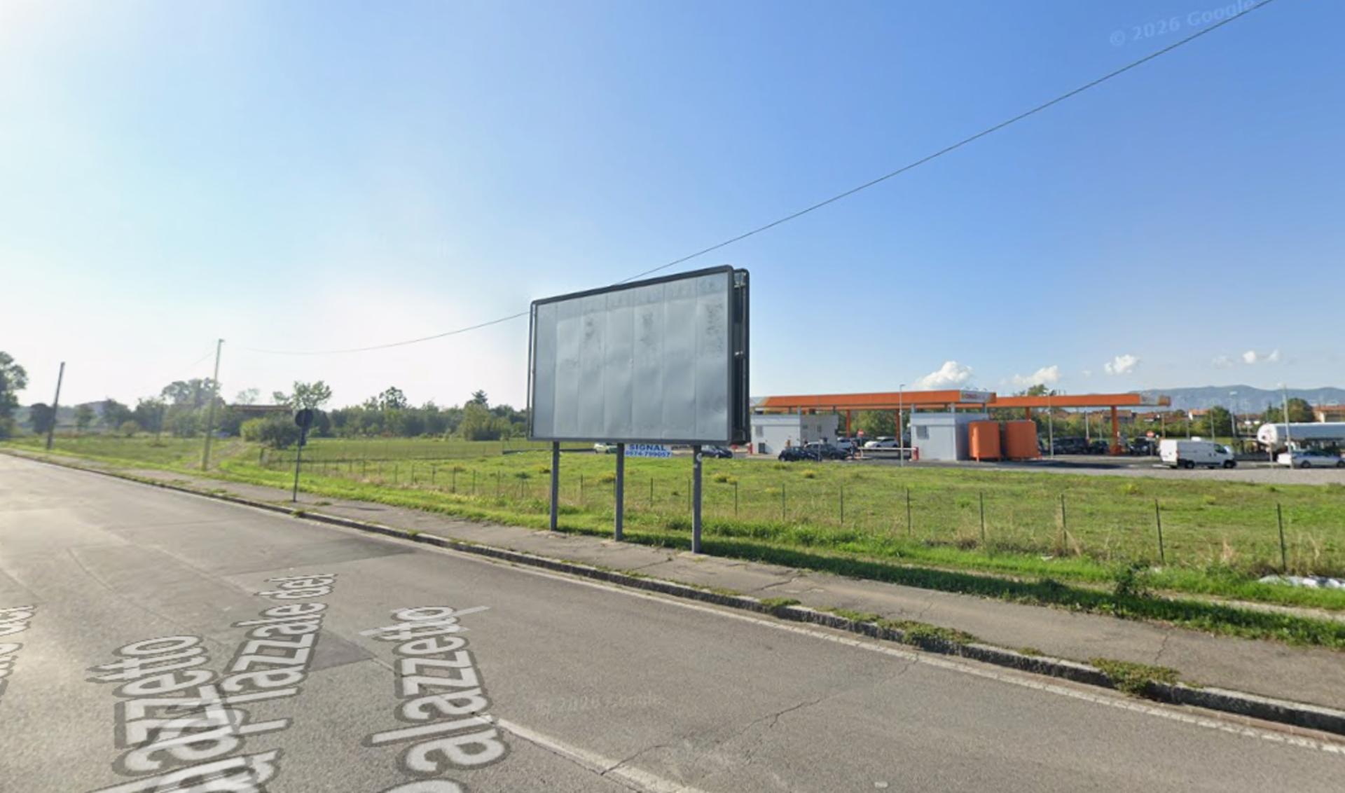 Impianto a VIA DI MALISETI / INGRESSO VIA KULISCIOFF VISIBILE DISTRIBUTORE BIAN  Prato