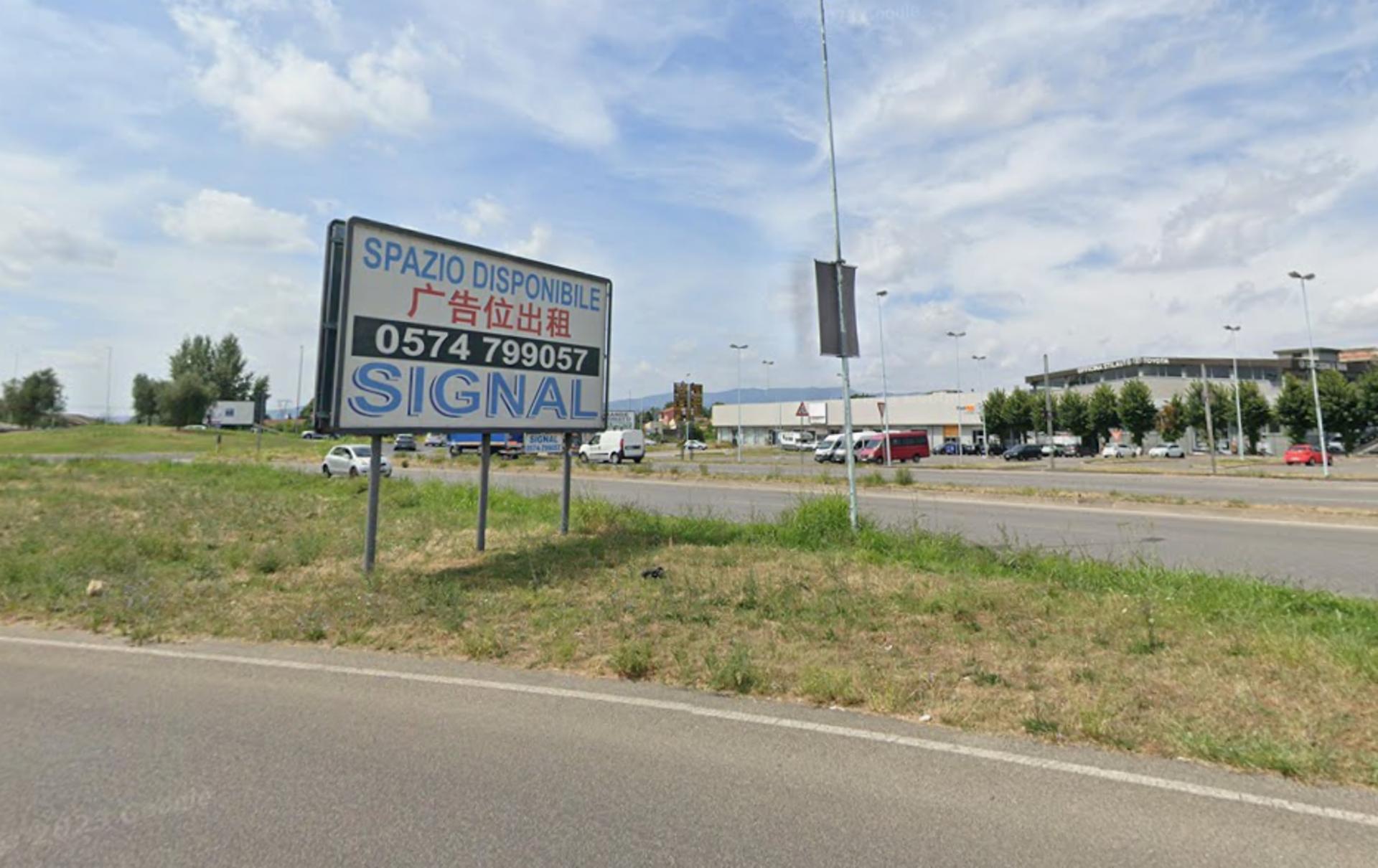 Impianto a VIA BERLINGUER E. / PRESSO ROTATORIA VIA NOCCHI ZIPOLI VISIBILE DIR.VI  Prato