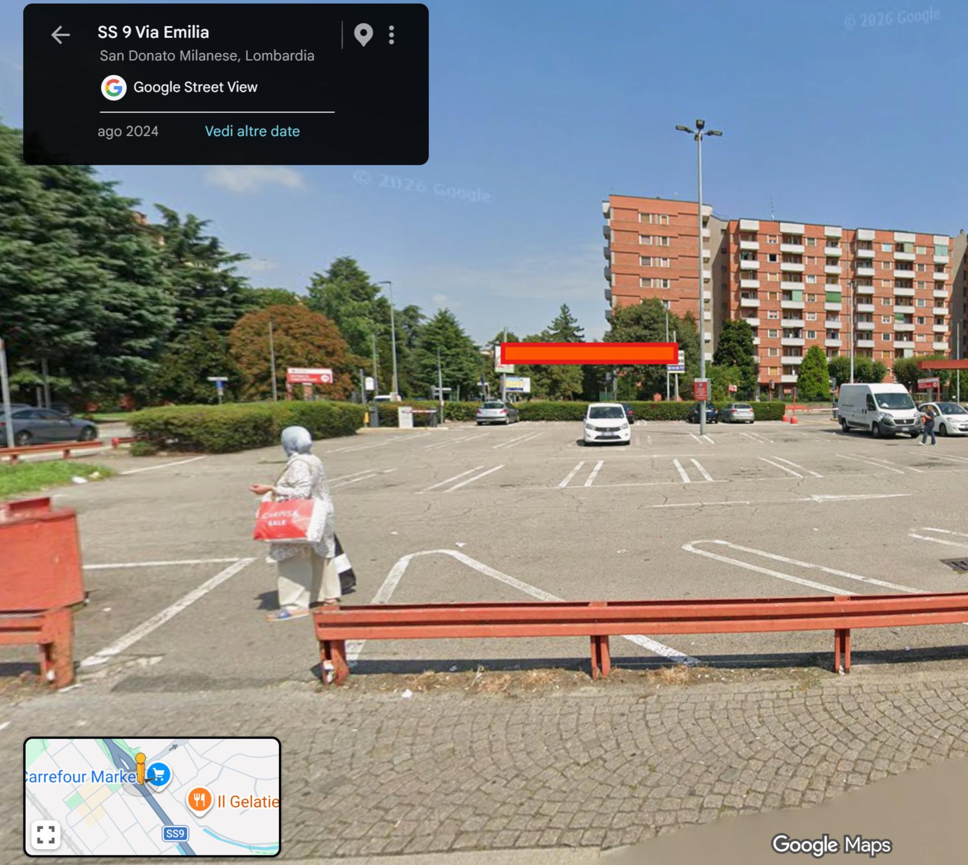 Impianto STRISCIONE a San Donato Milanese, in zona Carrefour Market