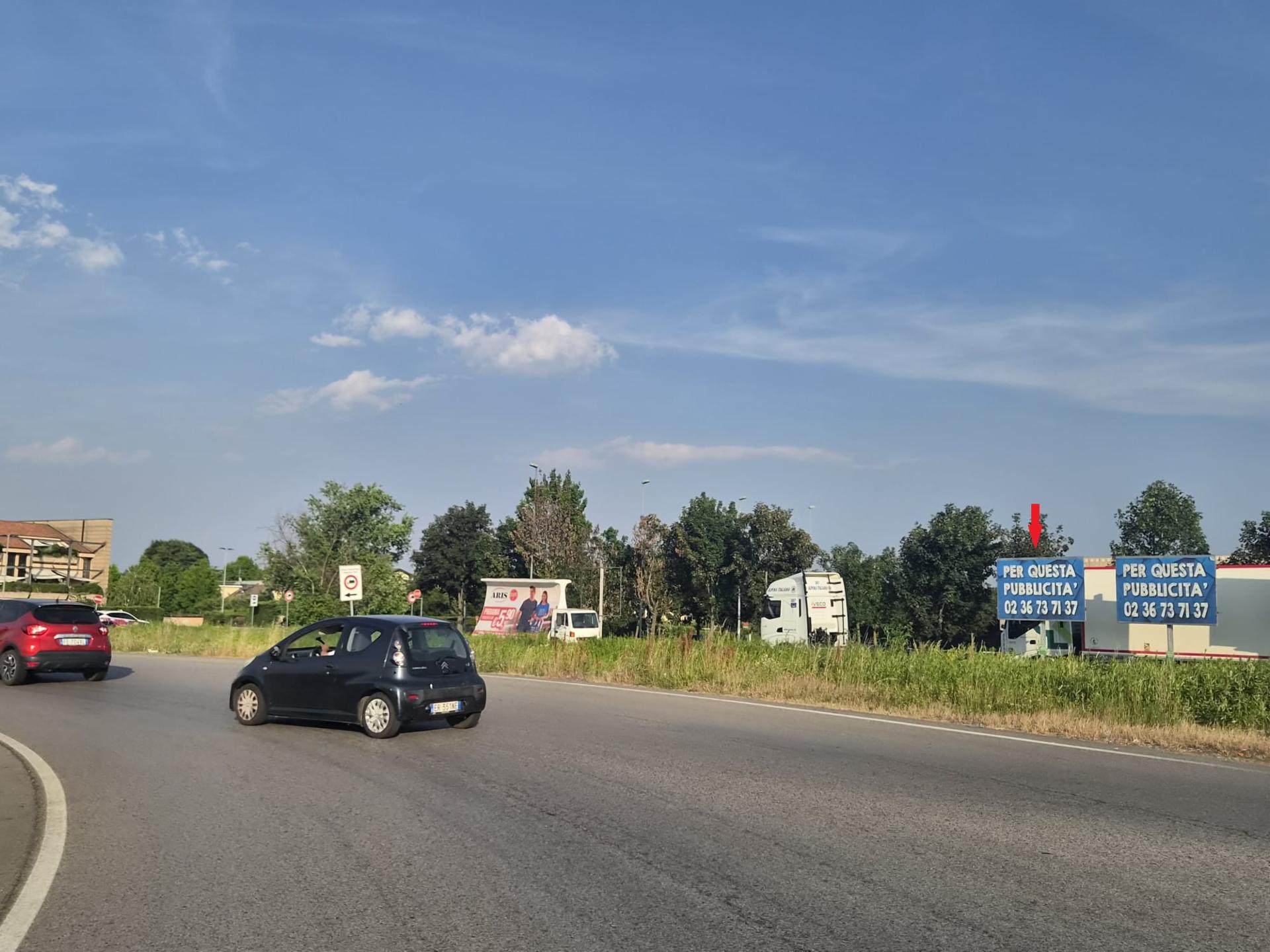 Impianto poster a Cambiago