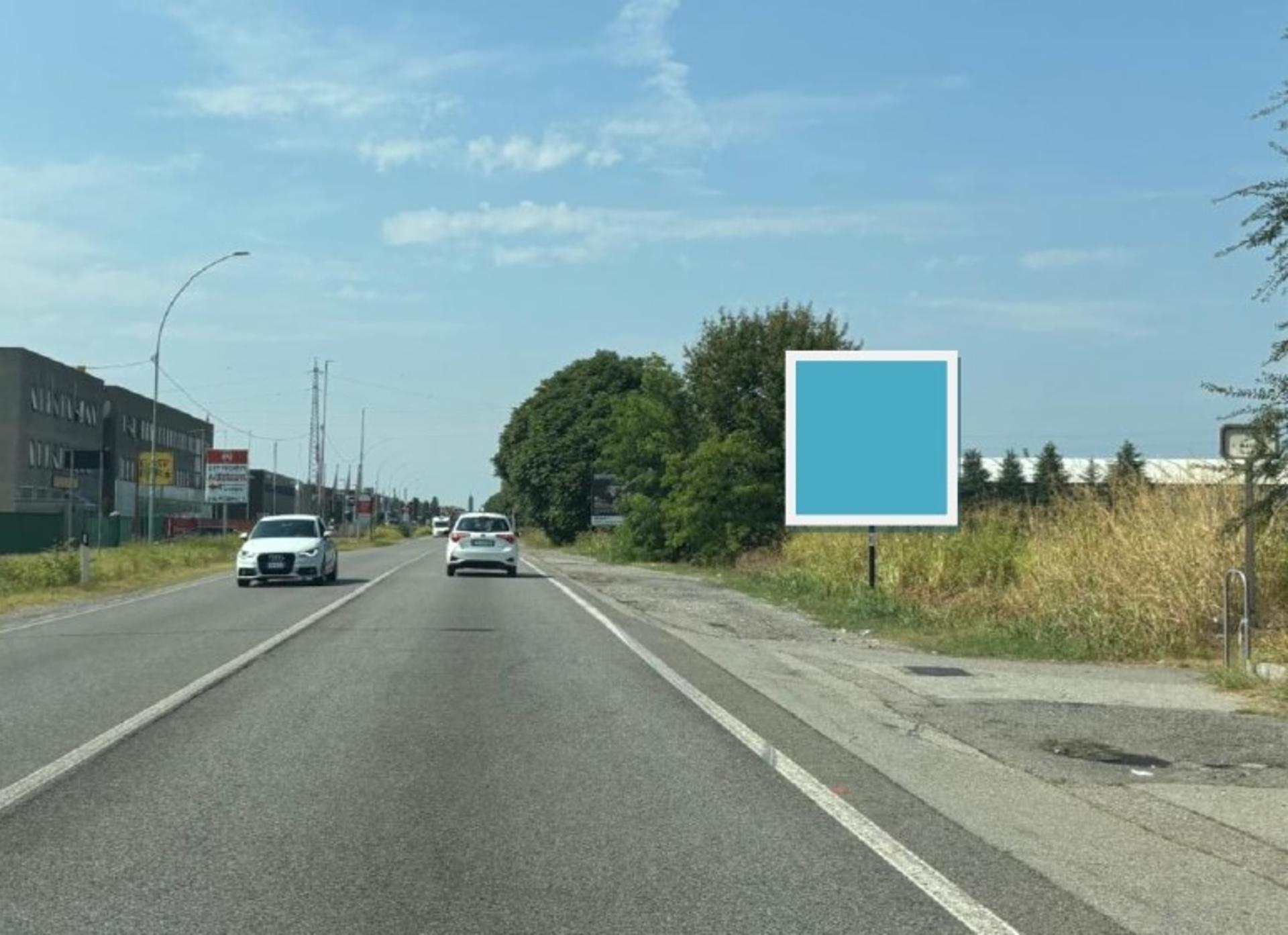 Impianto a VIALE SICILIA (ALT. CIV 118) FACCIATA DIR MONZA  Monza